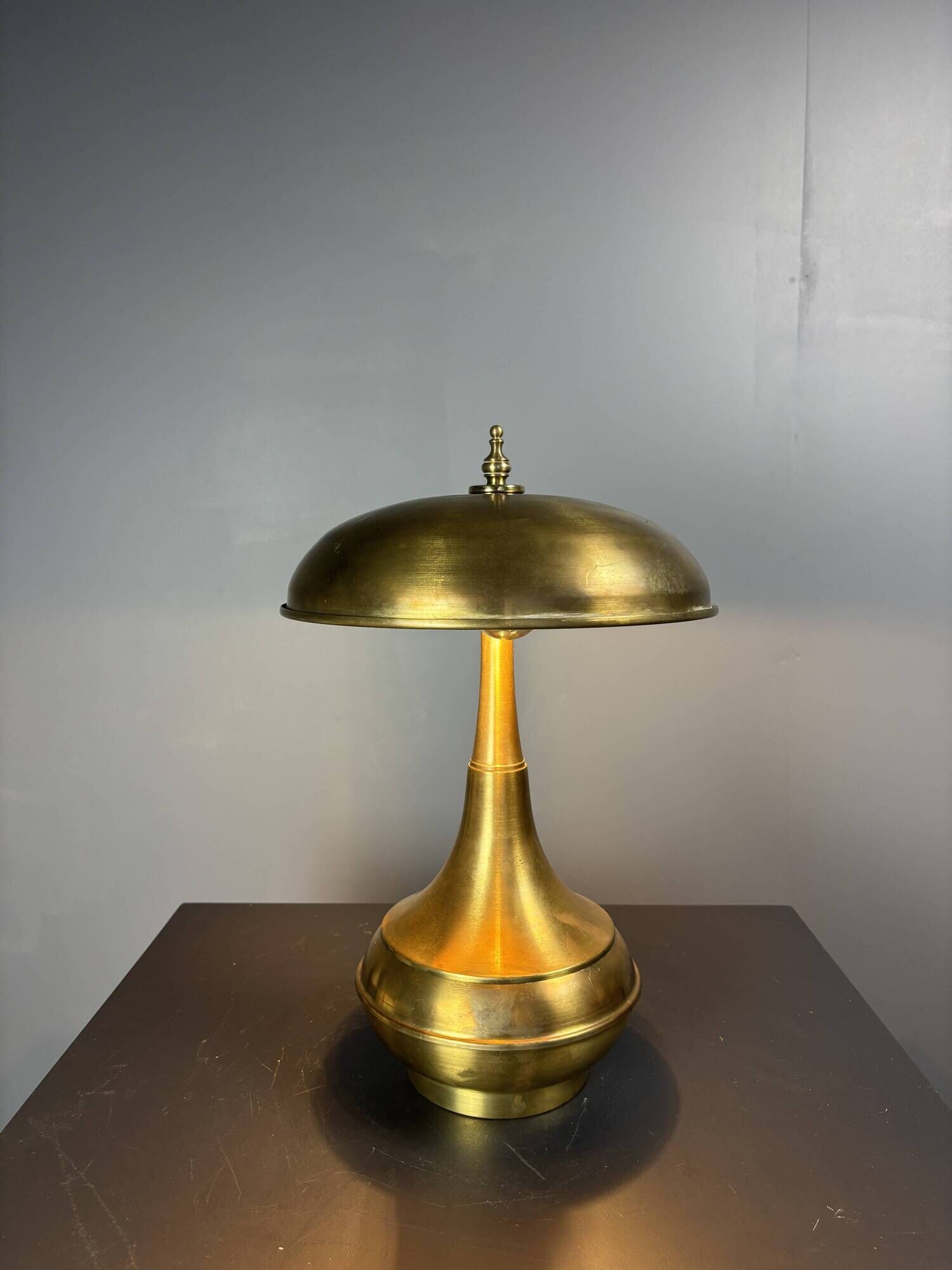 Midcentury Italian modernist brass dome mushroom table lamp, 1960s