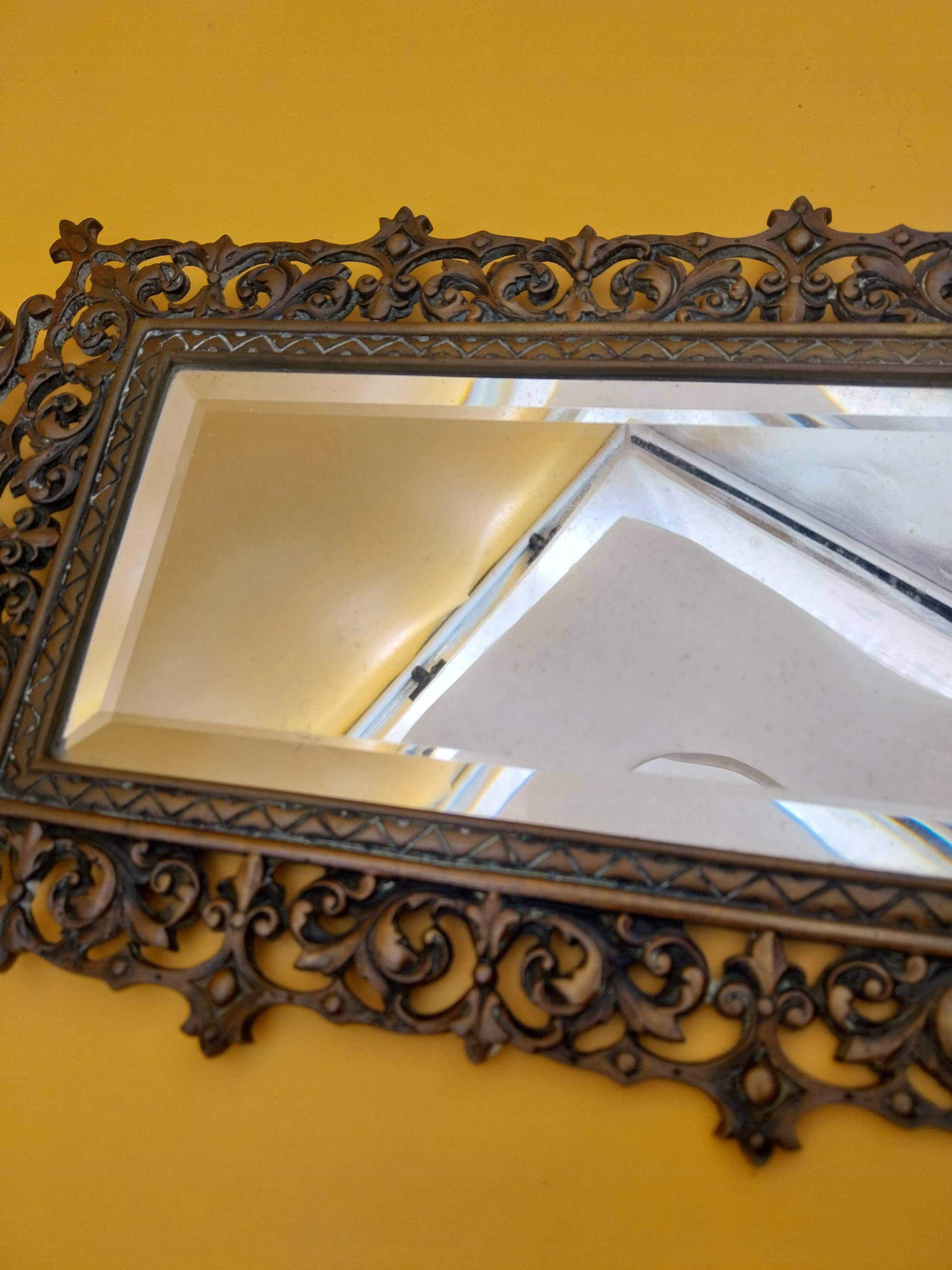 Applique miroir bougeoirs bronze doré
