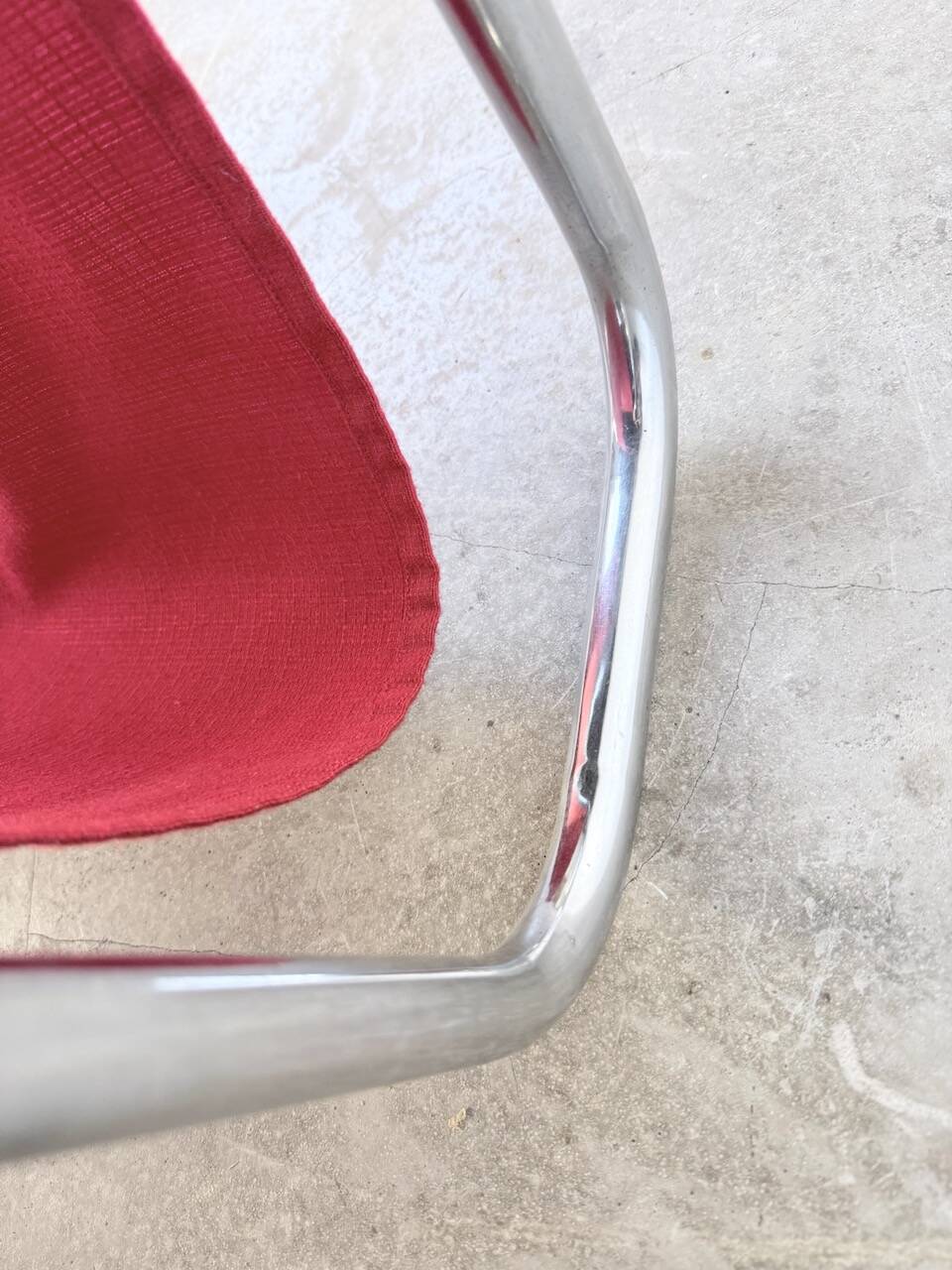 Table basse moderniste Bauhaus en acier tubulaire