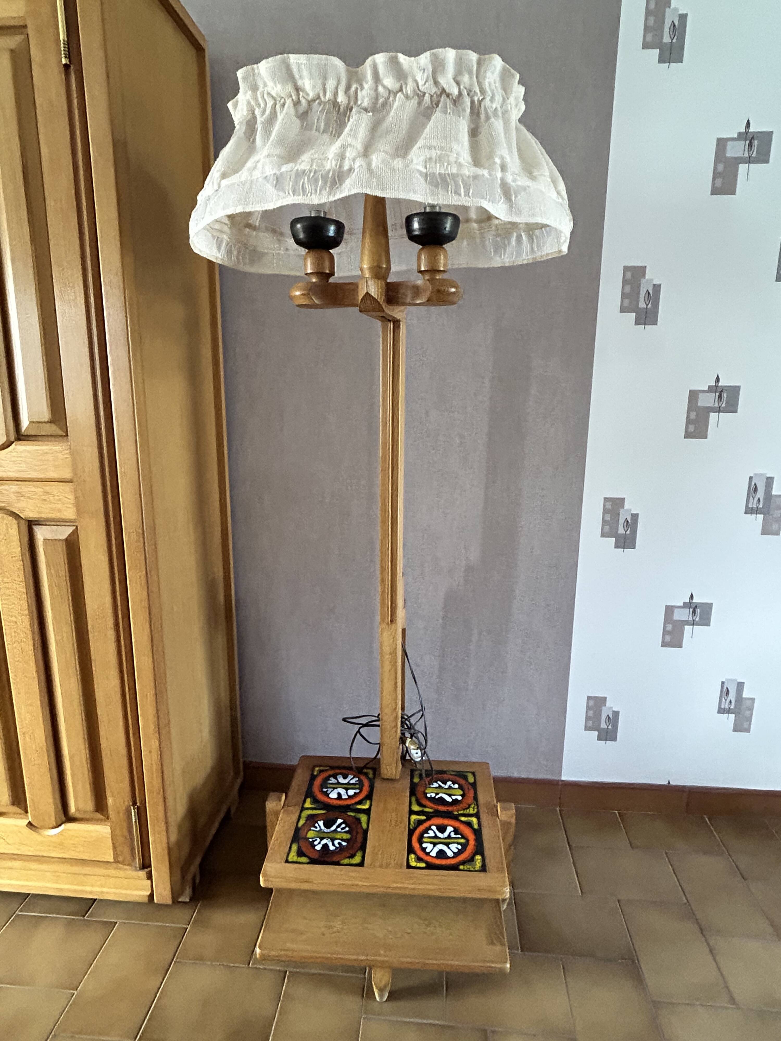 Lampataire Guillerme and Chambron