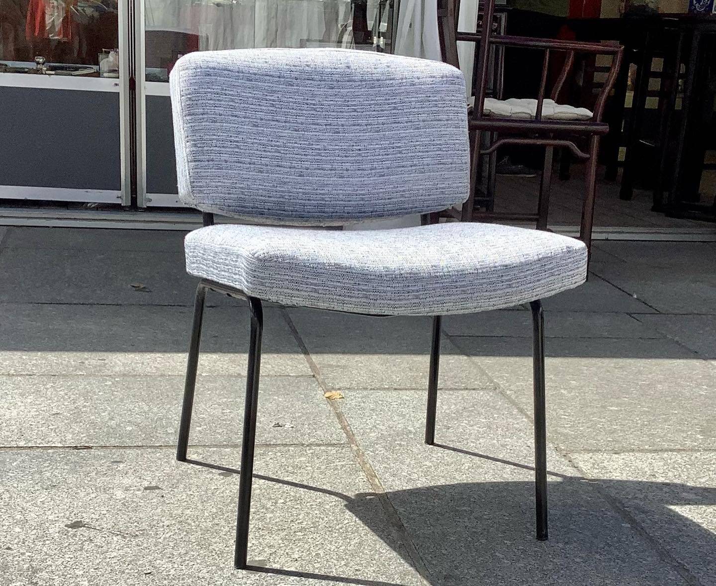 Low chair model “conseil” by Pierre Guariche meurop edition