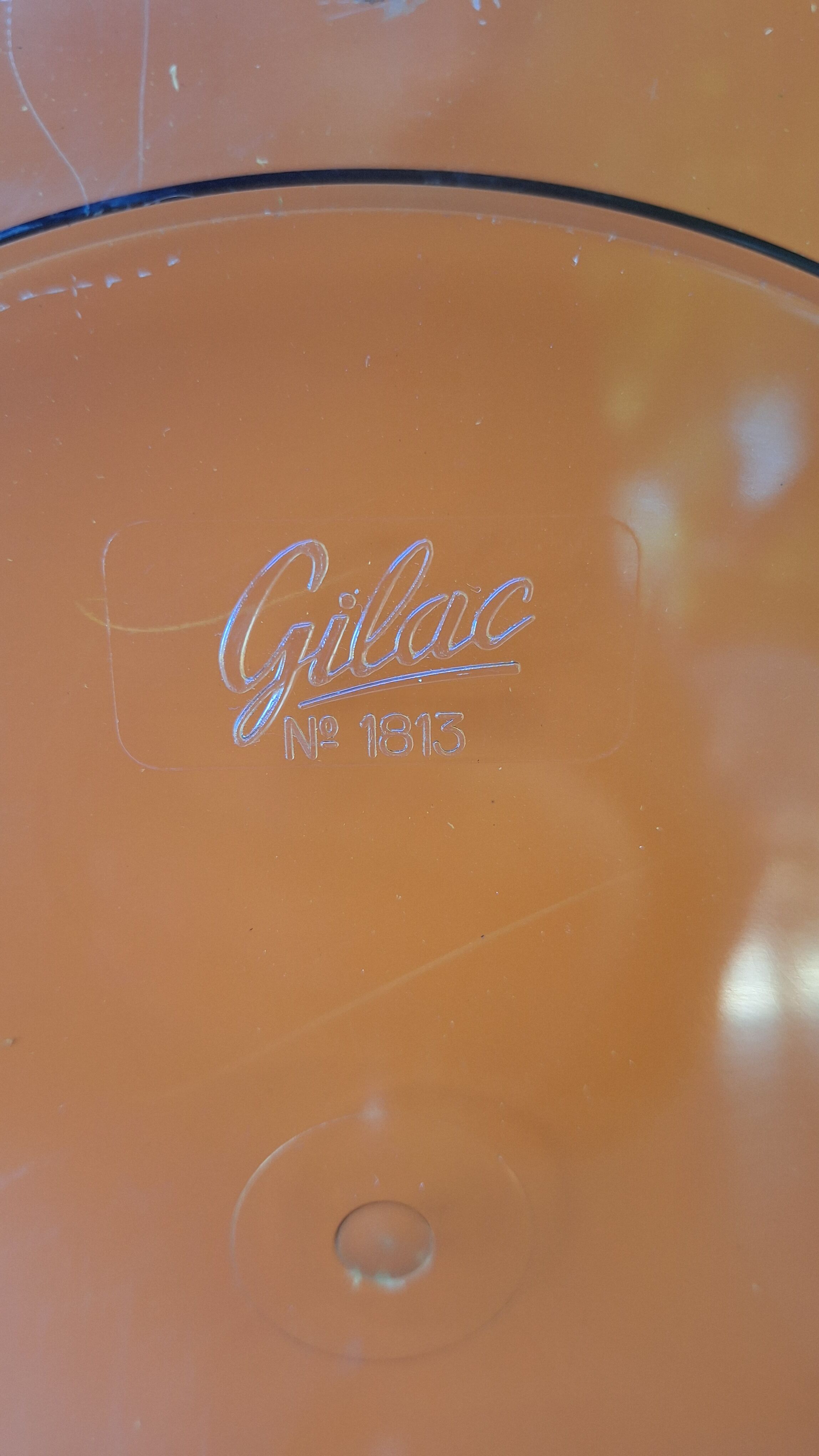 Gilac Mirror