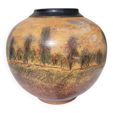Ceramic vase