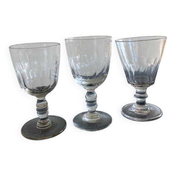 Verres à facettes anciens