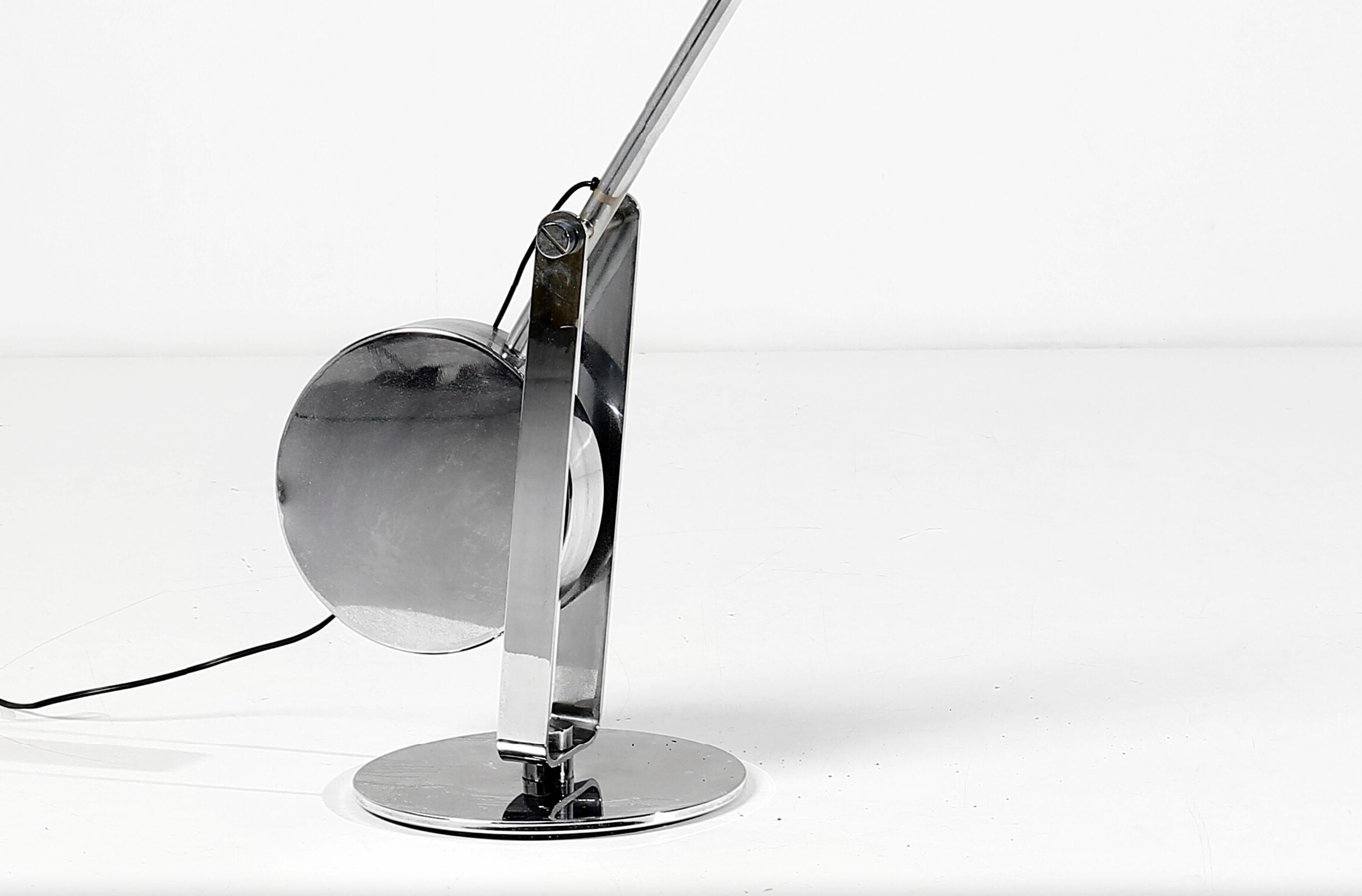 Lampe chromée surdimensionnée avec contrepoids Anonymous Italia, 1970