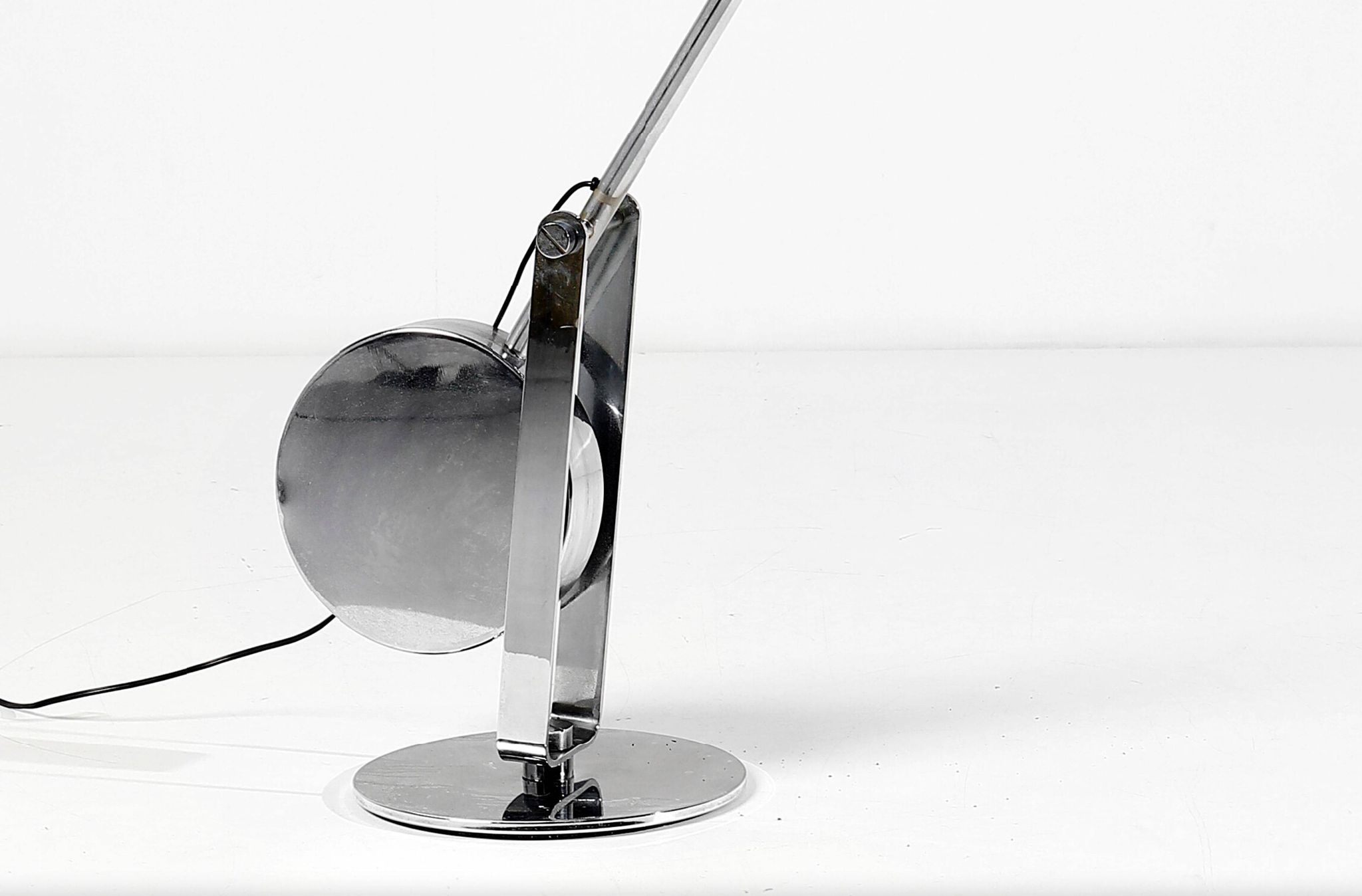 Oversized chrome lamp with counterweight Anonymous Italia, 1970