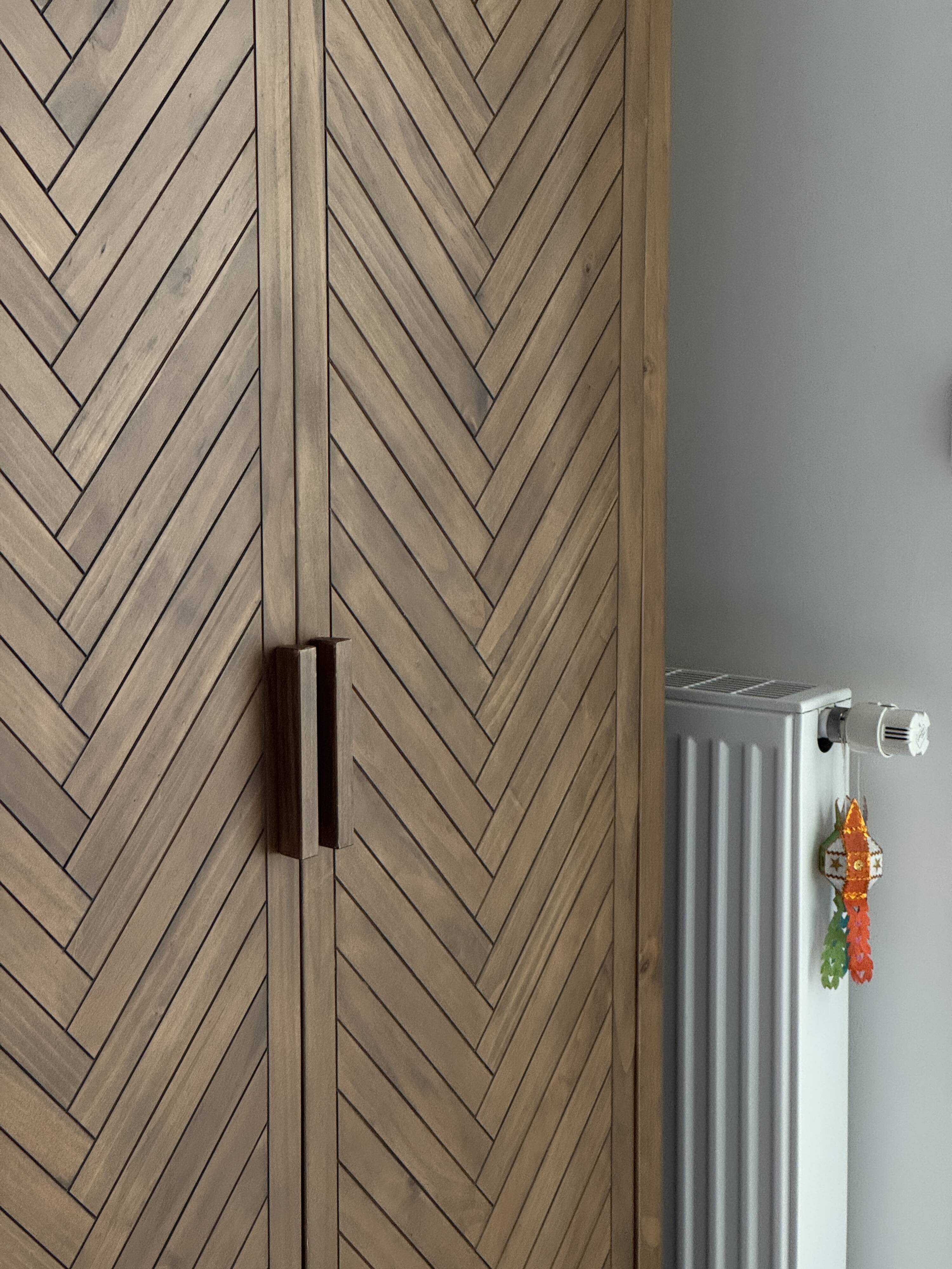 Armoire 2 portes en pin massif
