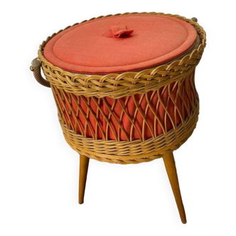 Vintage rattan basket on feet / sewing basket