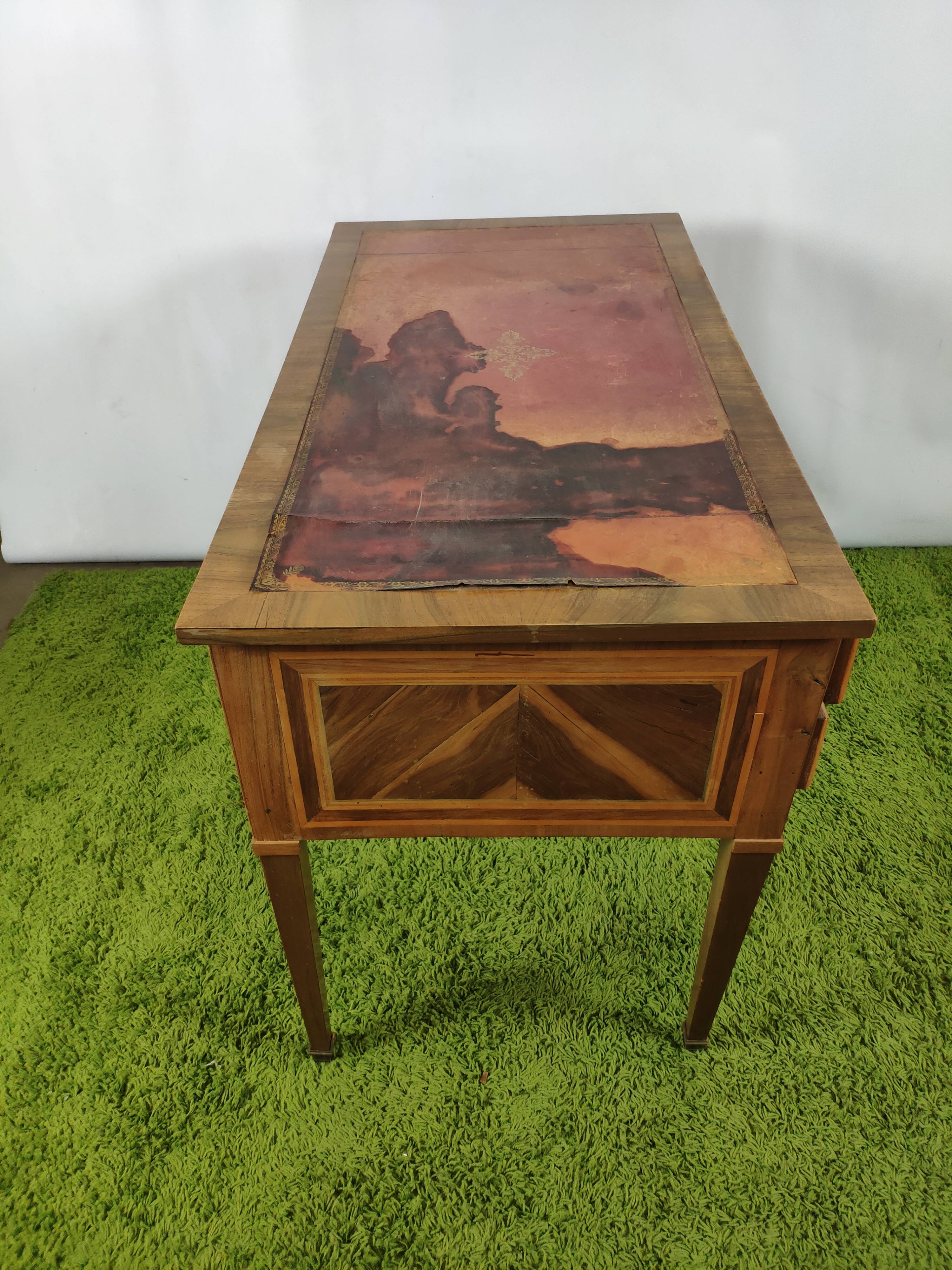 Louis XVI office desk