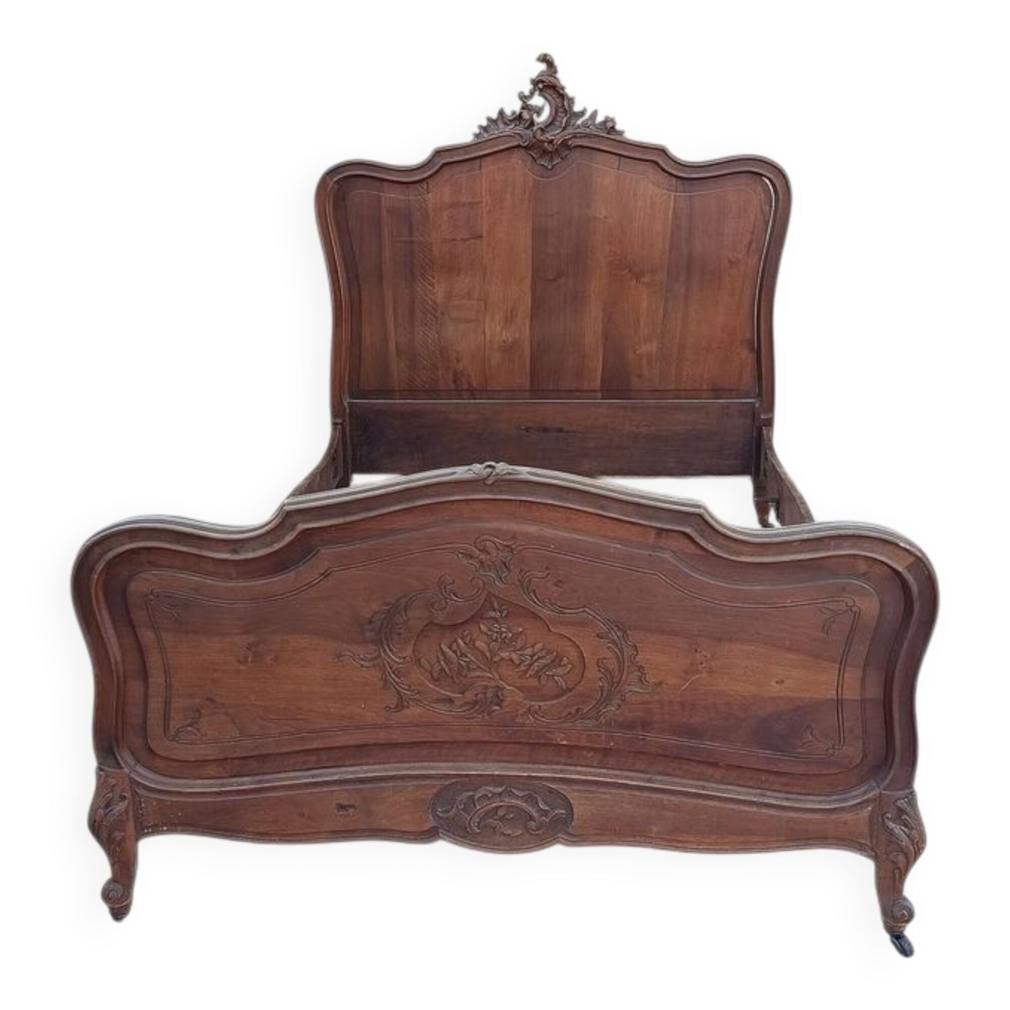 Walnut cabinetmaker's bed