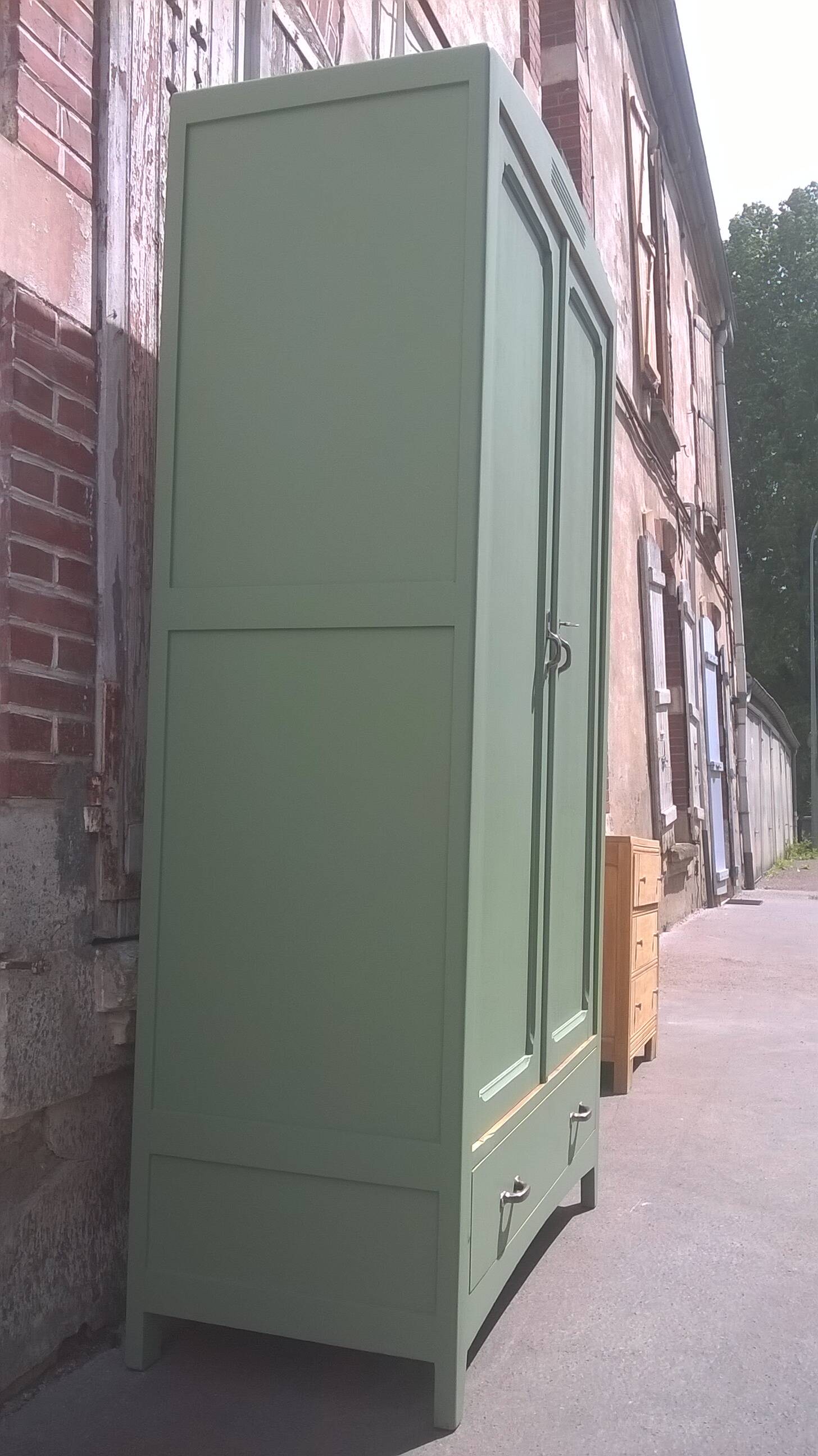 Parisian wardrobe from the 50s