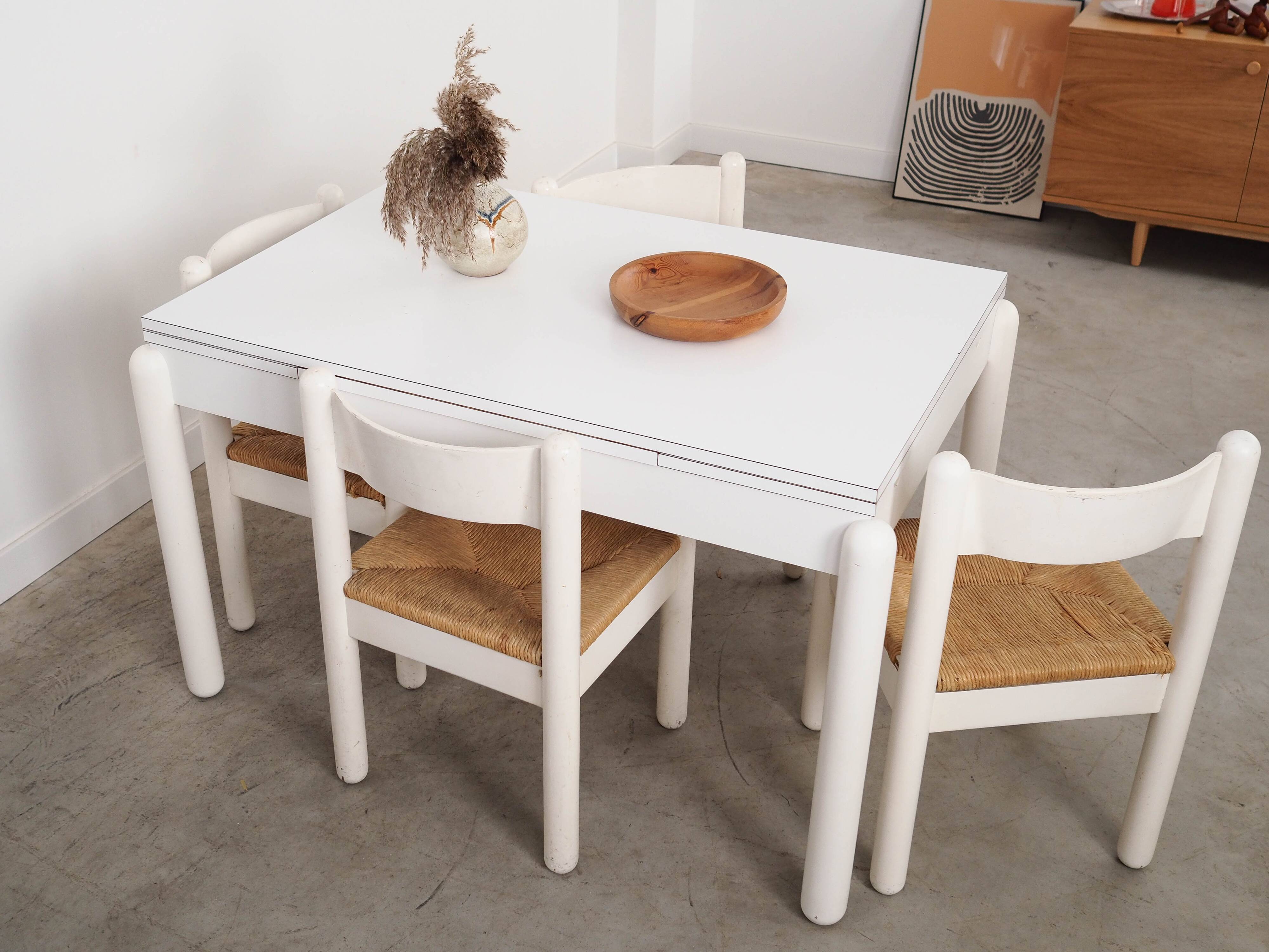 White extendable table, Italian design, 1980s, made in Italy
