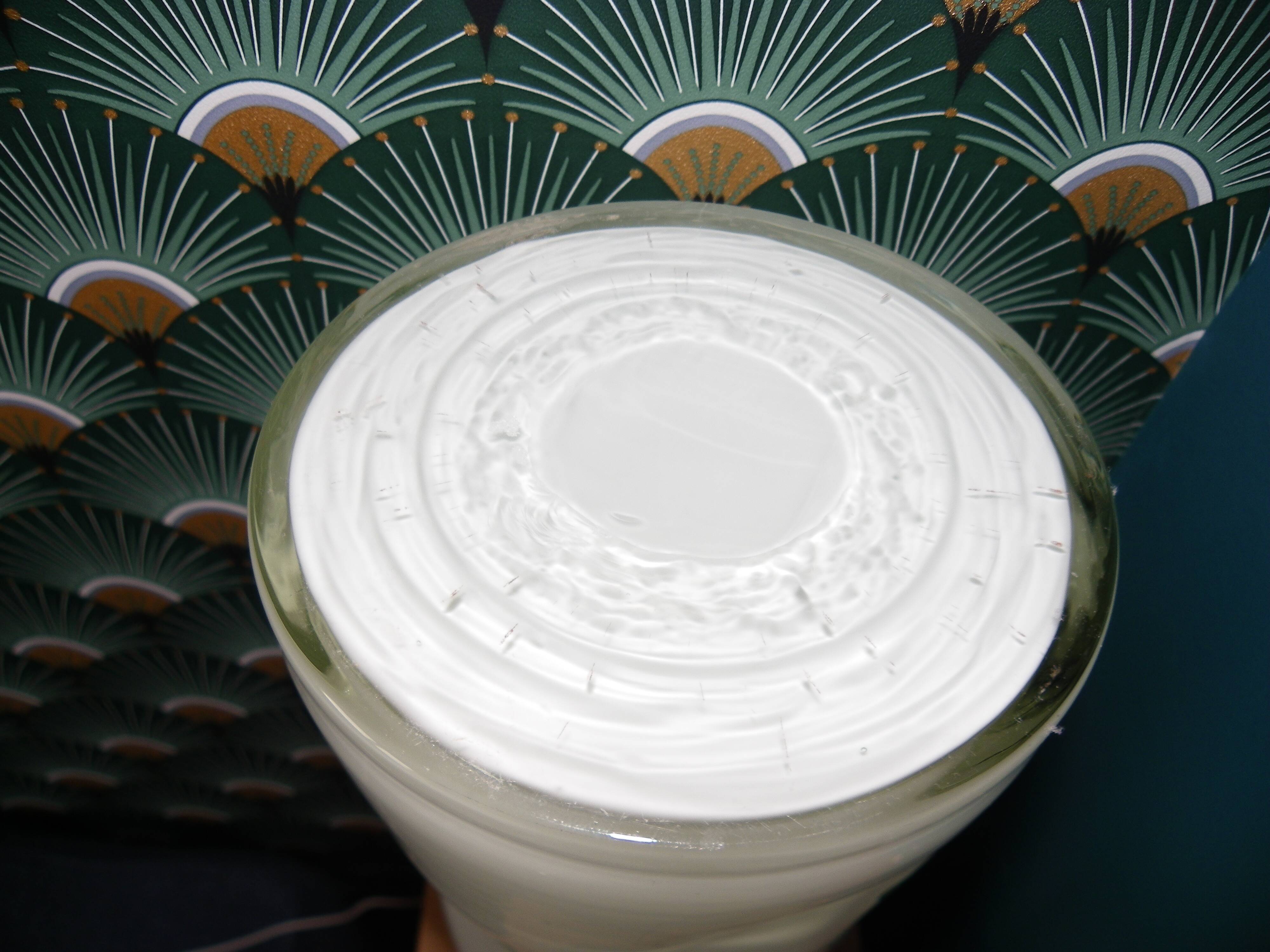 Vase Sculptural Torsadé Murano Sommerso Opaline Blanche - 37cm