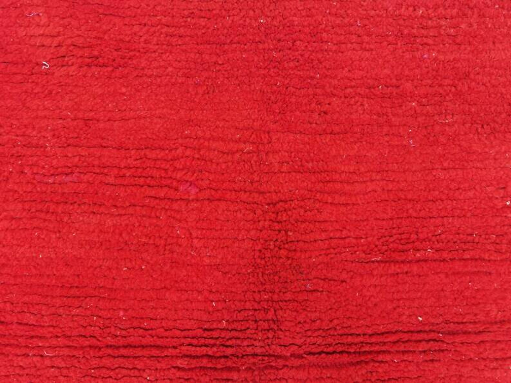 Tapis marocain rouge en laine 250cmx150cm
