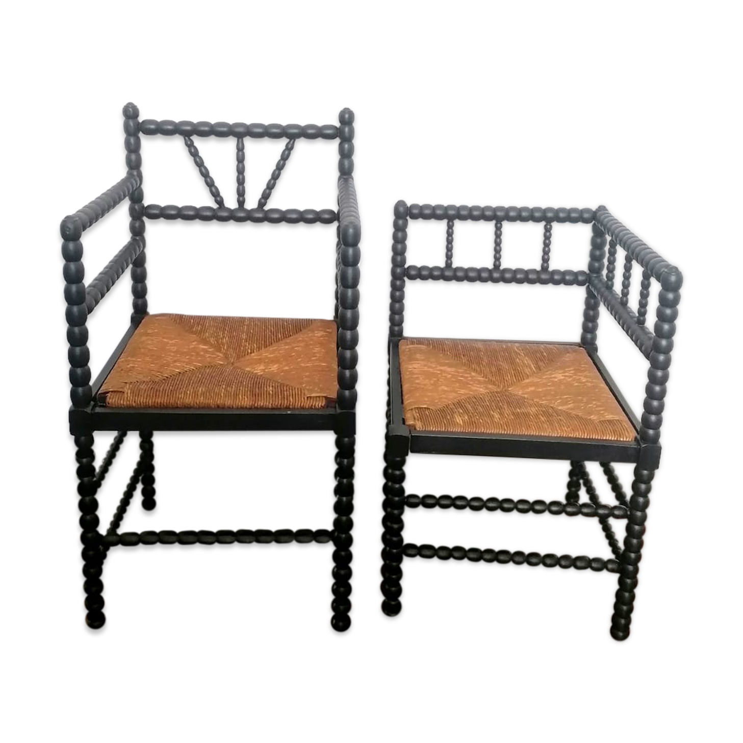 Fauteuil et chaise d'angle de style Louis XIII