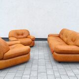 Canapé et fauteuils en cuir cognac par Sapporo pour Mobil, Italie