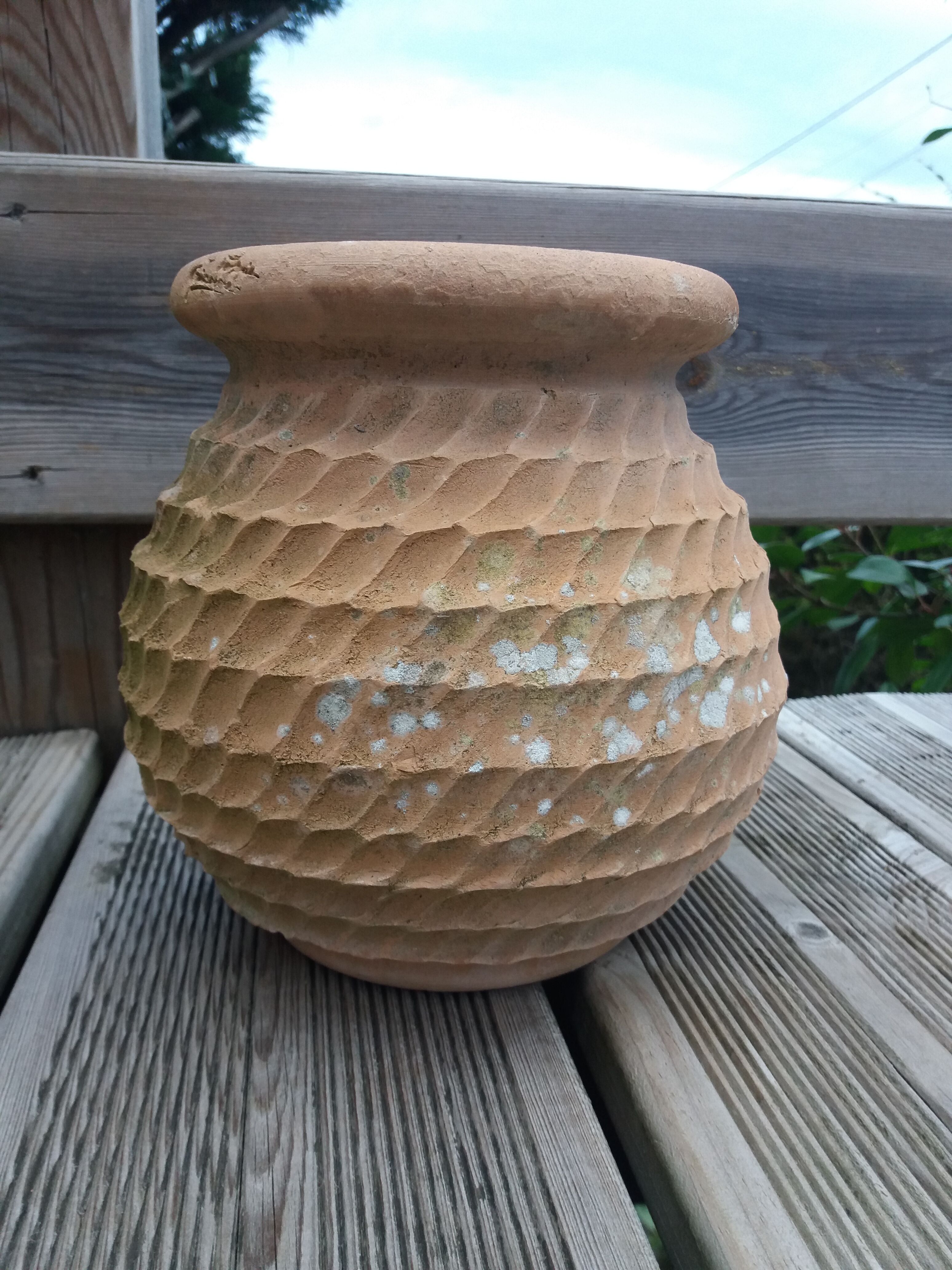 Terracotta jar pot rope decoration Goicoechea Basque Country
