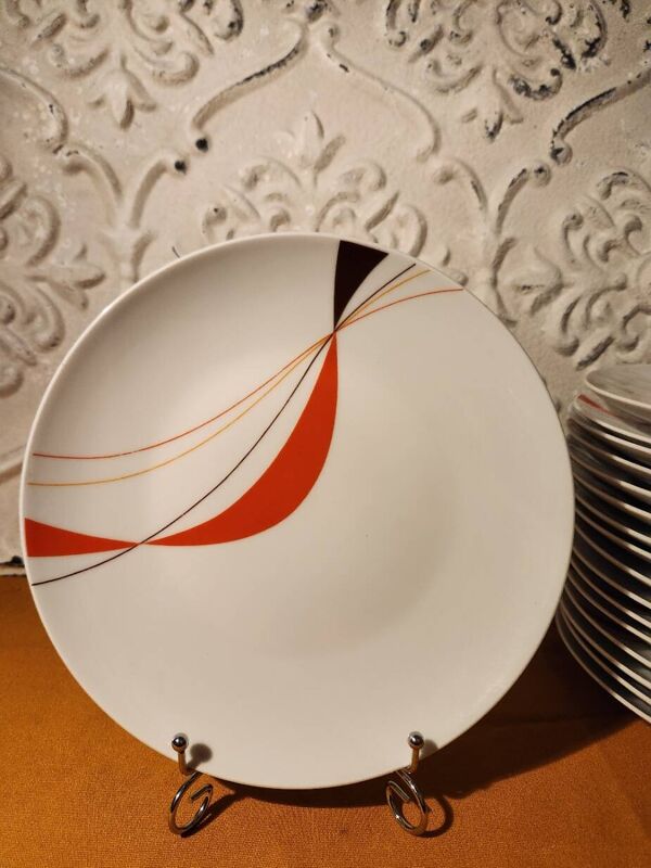 17 assiettes plates design 1970 Winterling Marktleuthen Bavaria