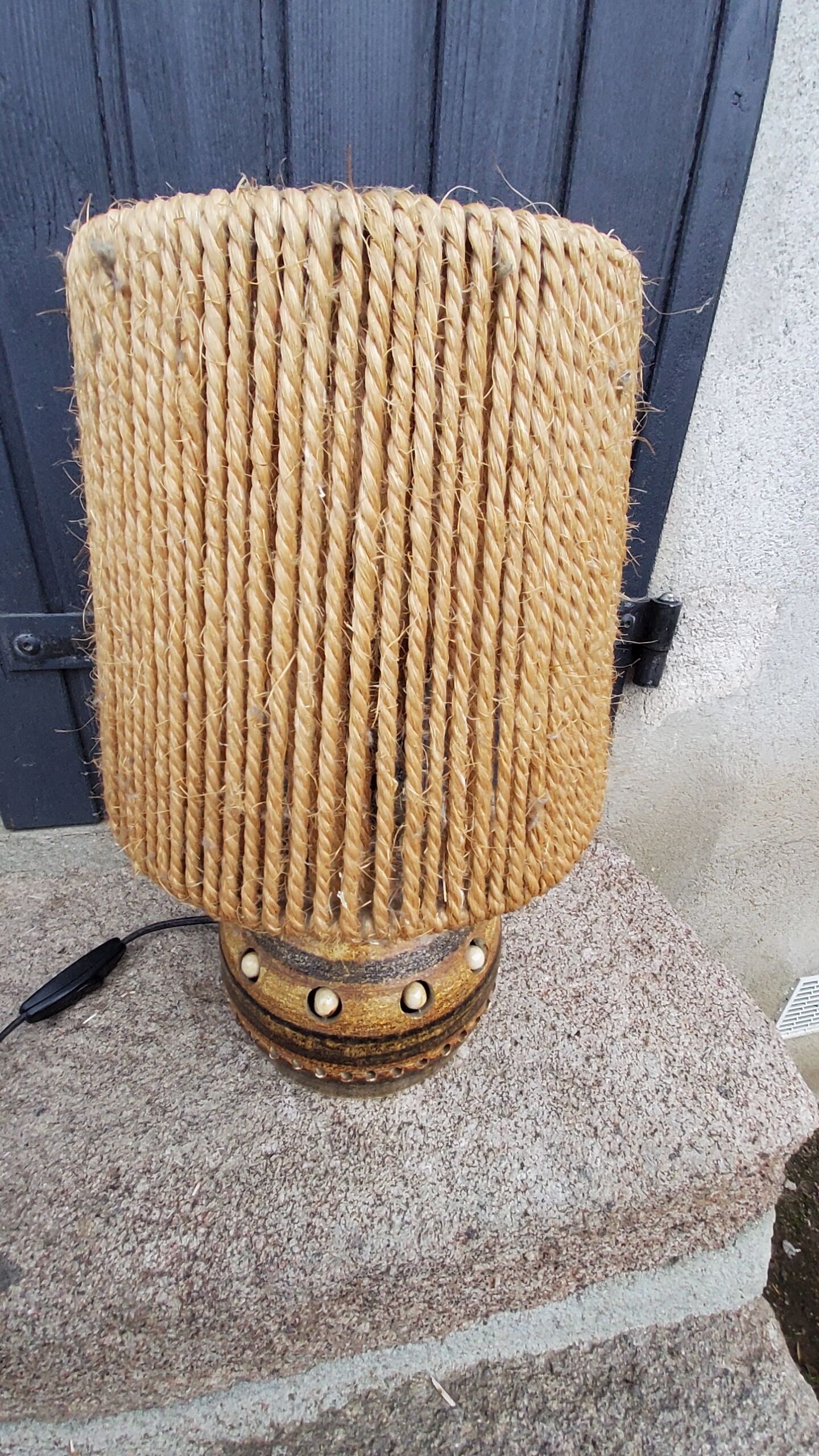 Georges Pelletier's ceramic lamp rope lampshade