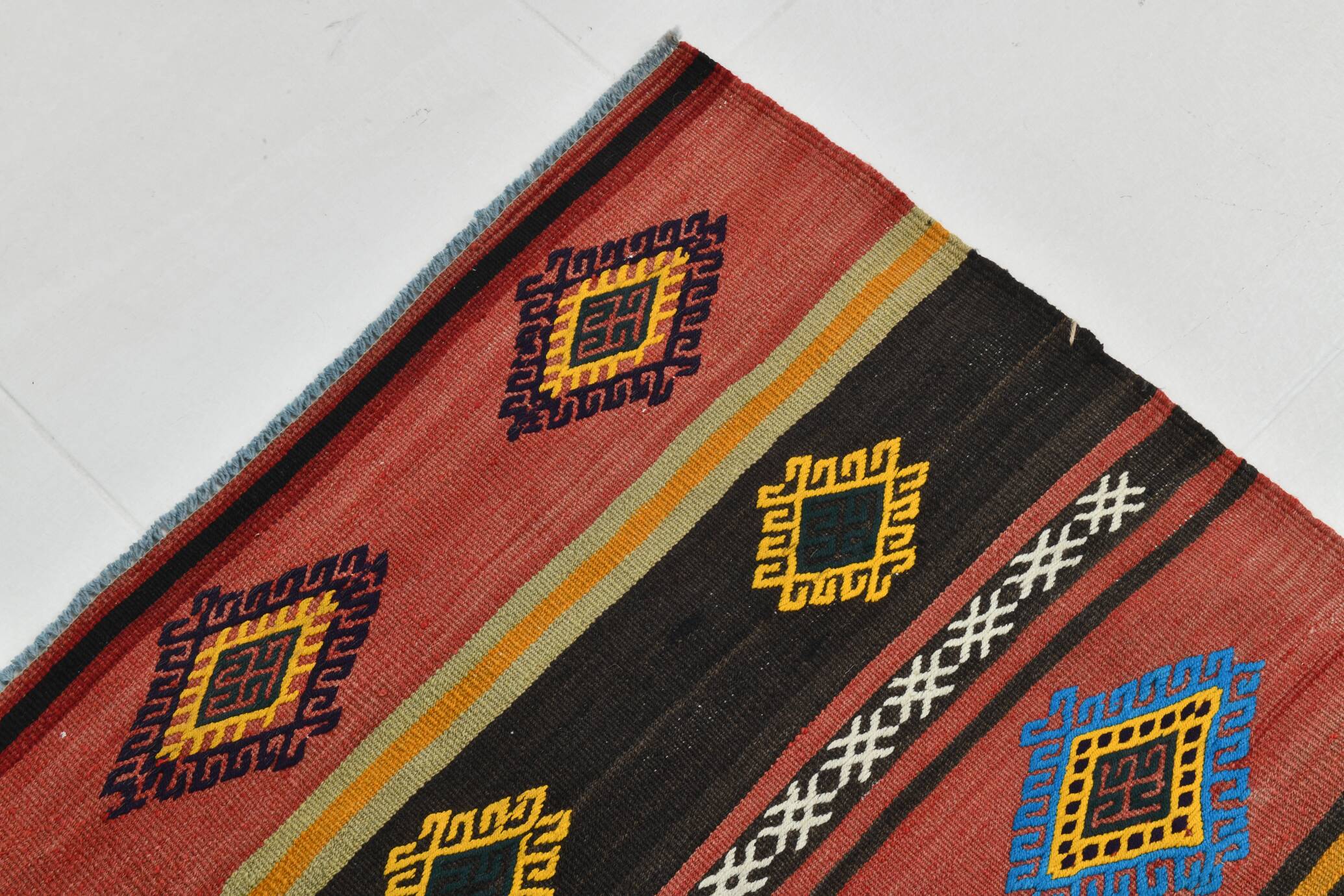 6x9 Blue & Red Details Kilim Rug,Modern Mid Century,Wool Area Rug,175x261Cm