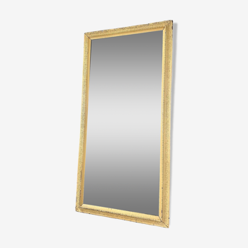Cream lacquered mirror from the 1900s