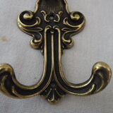Brass hanging patere