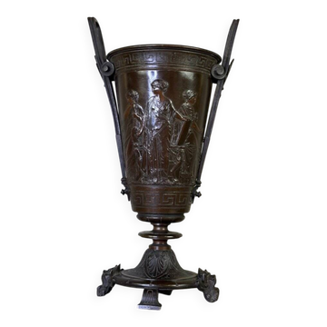 Bronze vase in the antique style, France circa 1880.