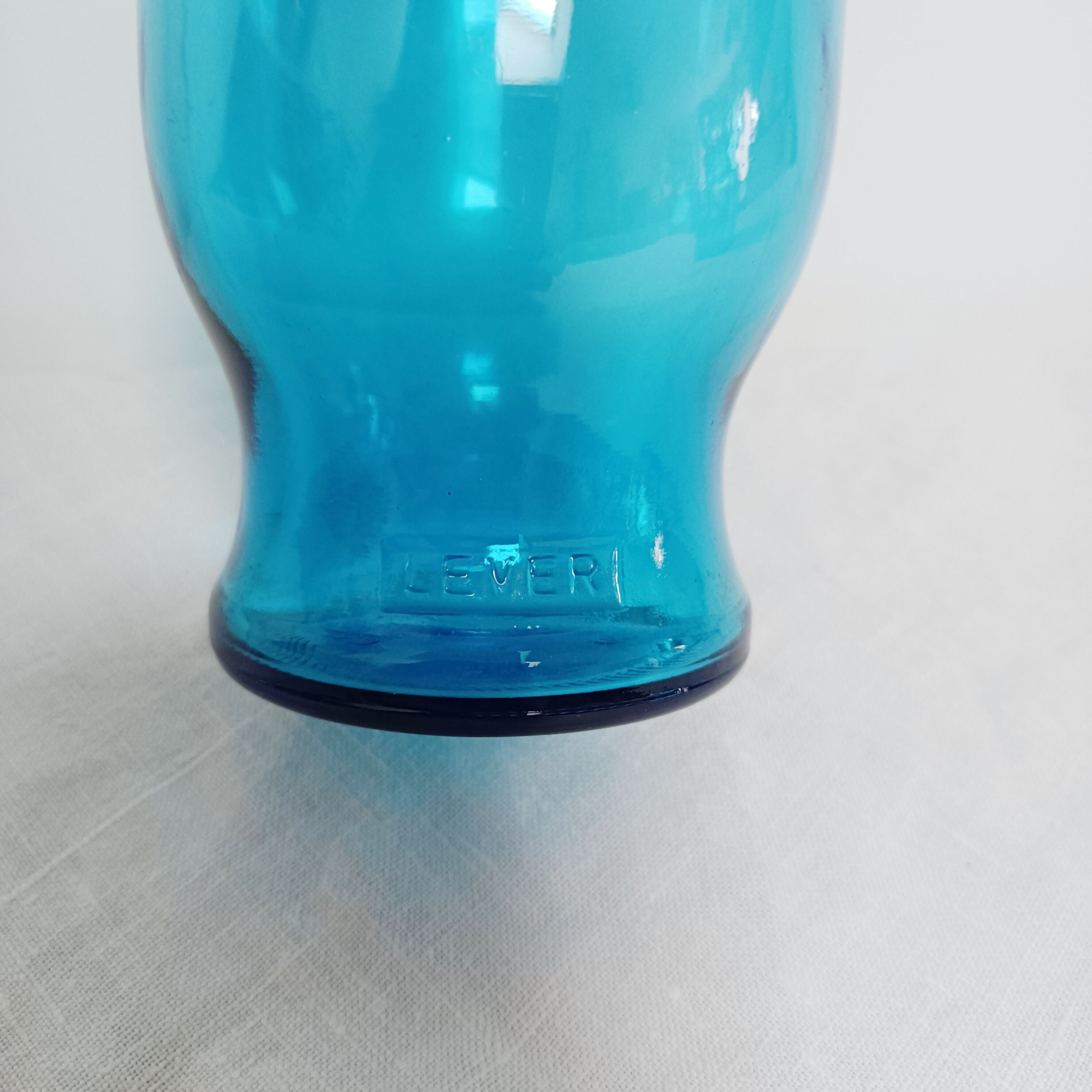Set of 3 blue glass apothecary jars