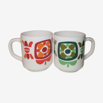 Deux mugs vintage années 70