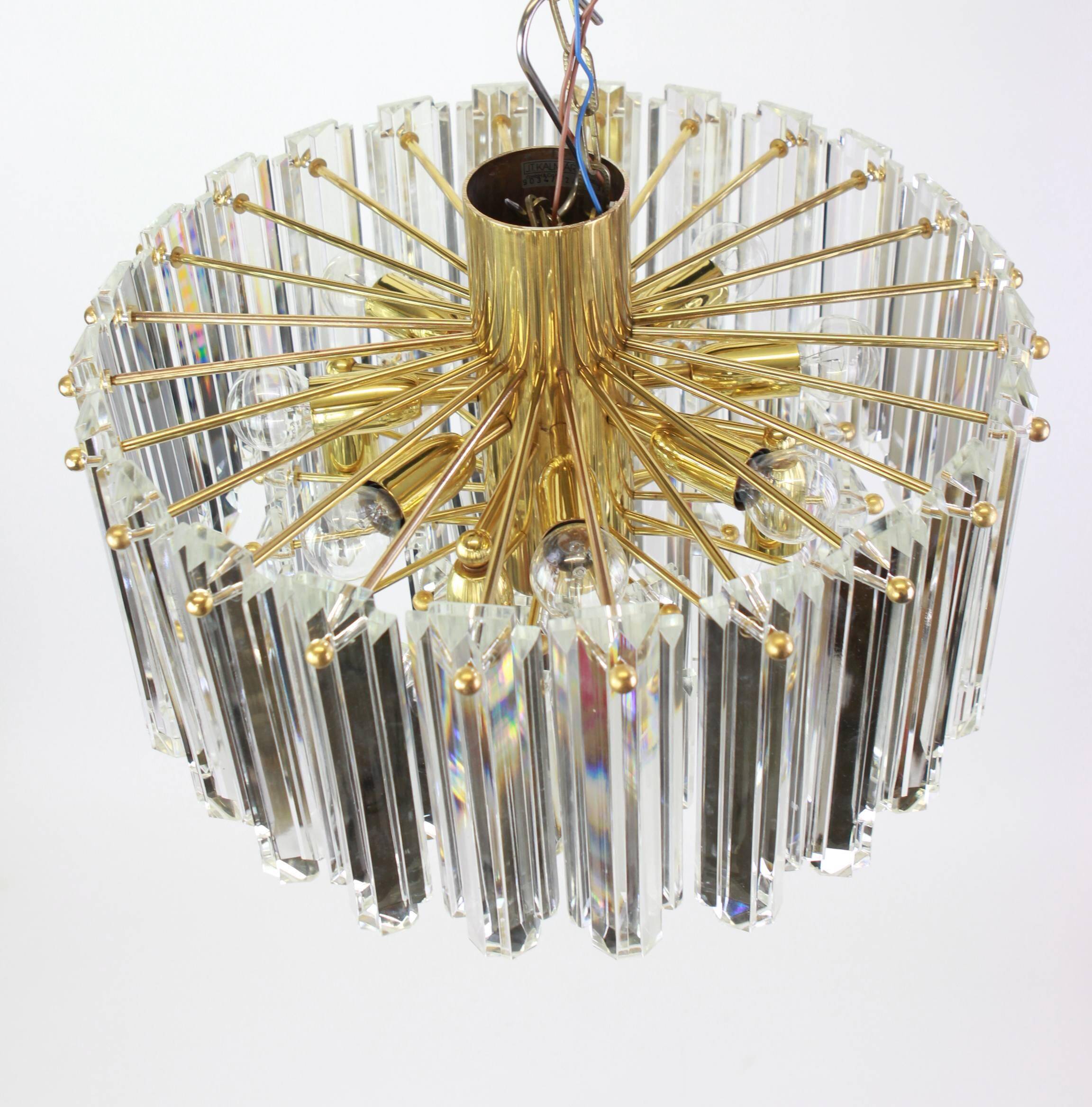 Elegant brass light fixture, crystal glass Floria, Kalmar, Austria, 1970.