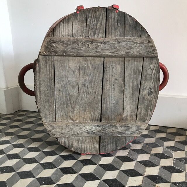 Old winegrower's bassine