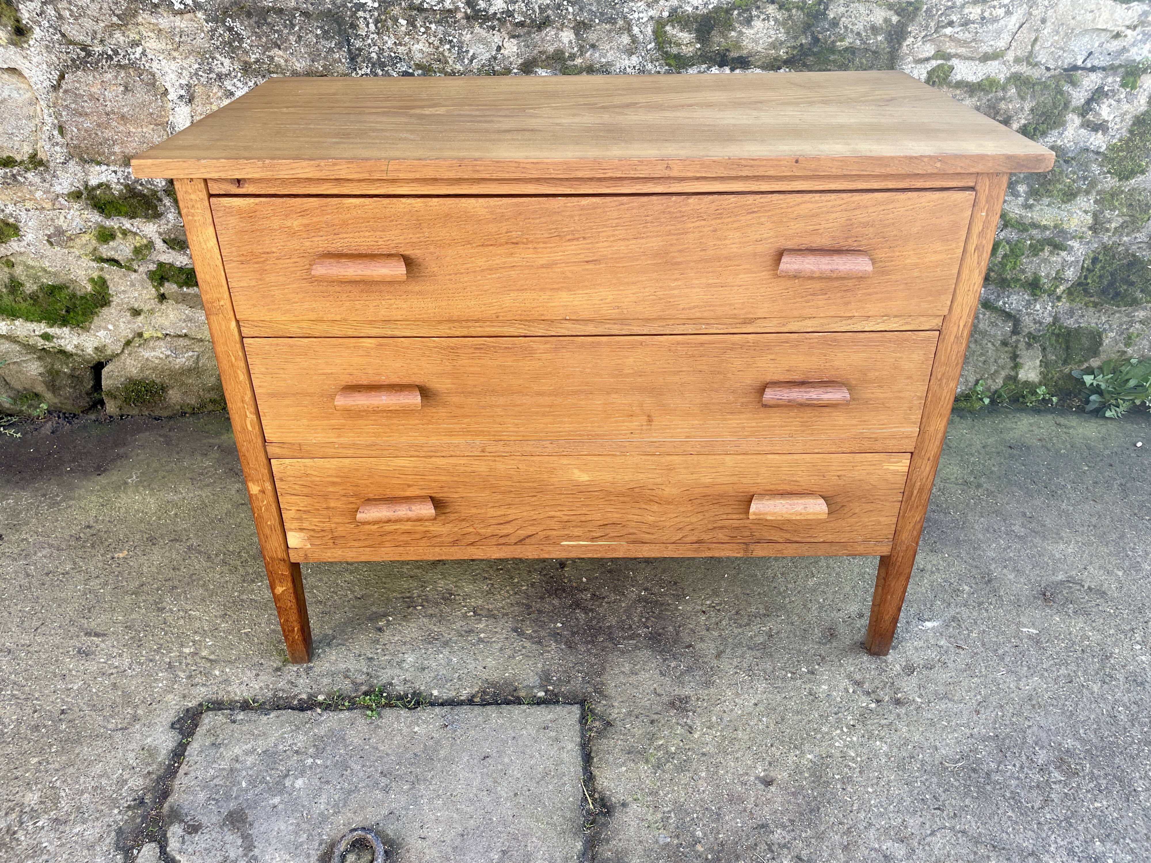 Commode en chêne 1950