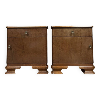 Pair of Art Deco period bedside tables or nightstands in magnifying glass circa 1930