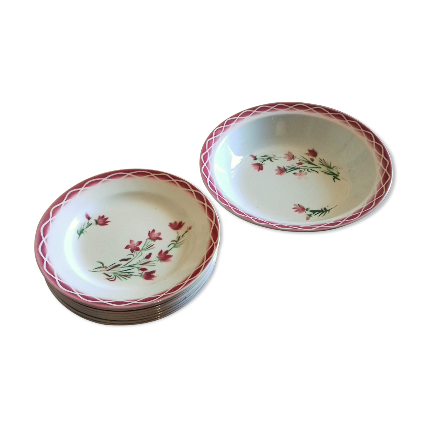 8 flat plates and a round deep dish Digoin Sarreguemines Aude Art Deco