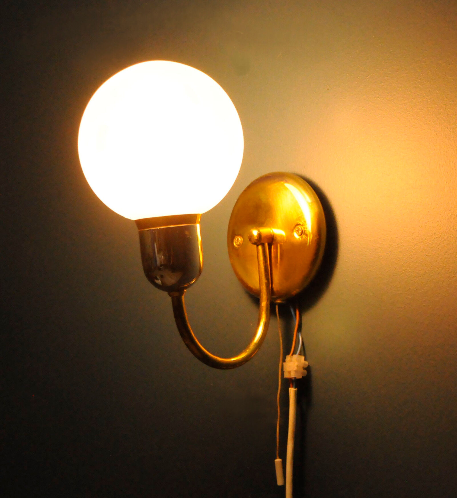 Simple wall lamp Wortmann & Filz