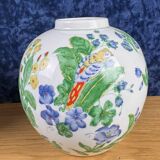 China circa 1900: pair of porcelain ball vases with birds and flowers