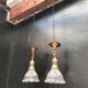 Paire de suspensions en verre holophane