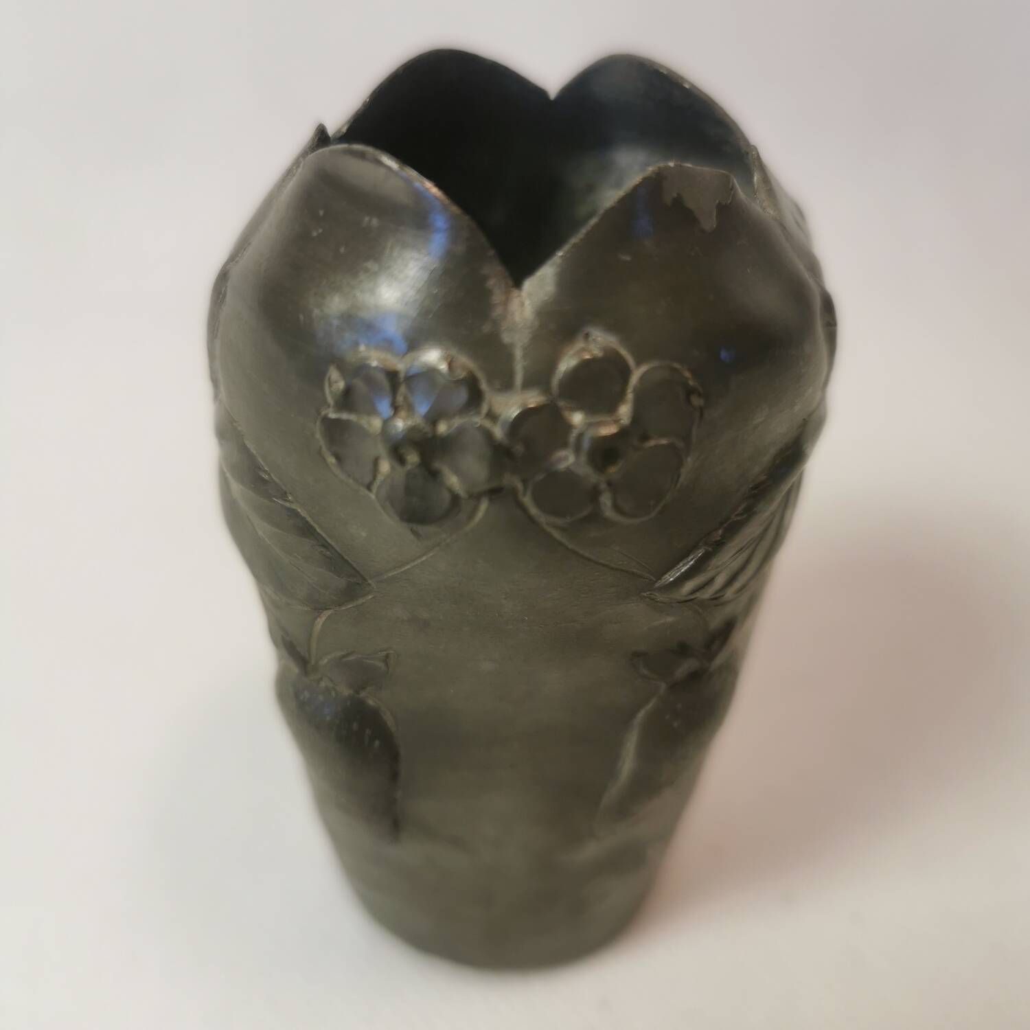 old small soliflore vase