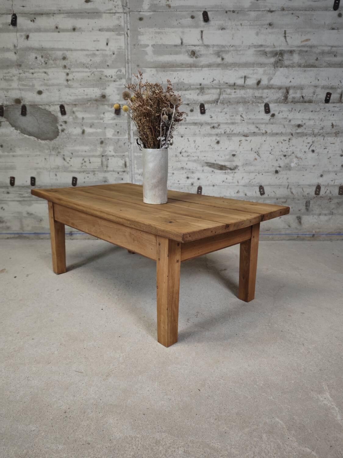 Table basse de ferme
