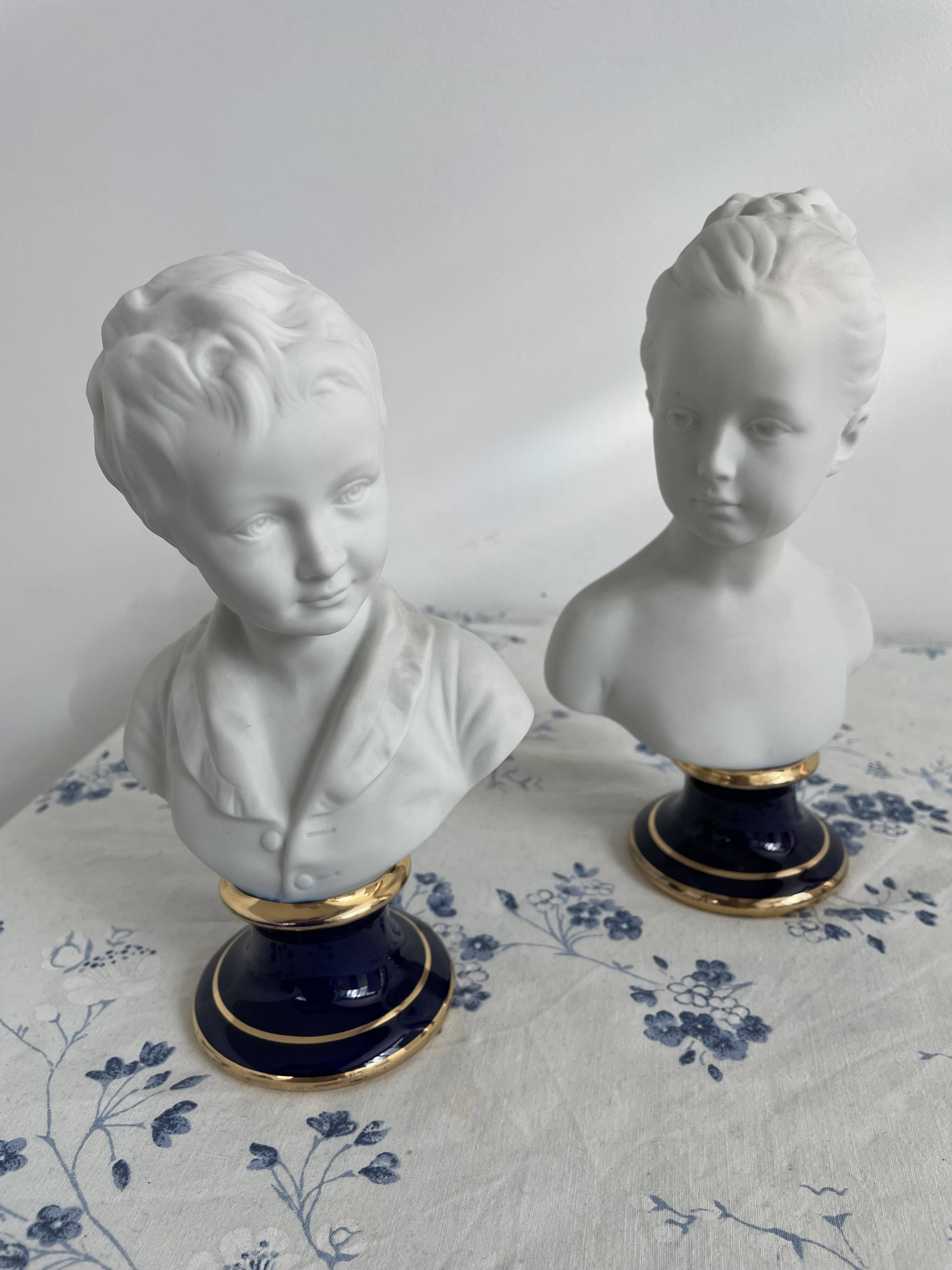 Pair of biscuit busts, Tharaud, Houdon, Louise and Alexandre Brongniart