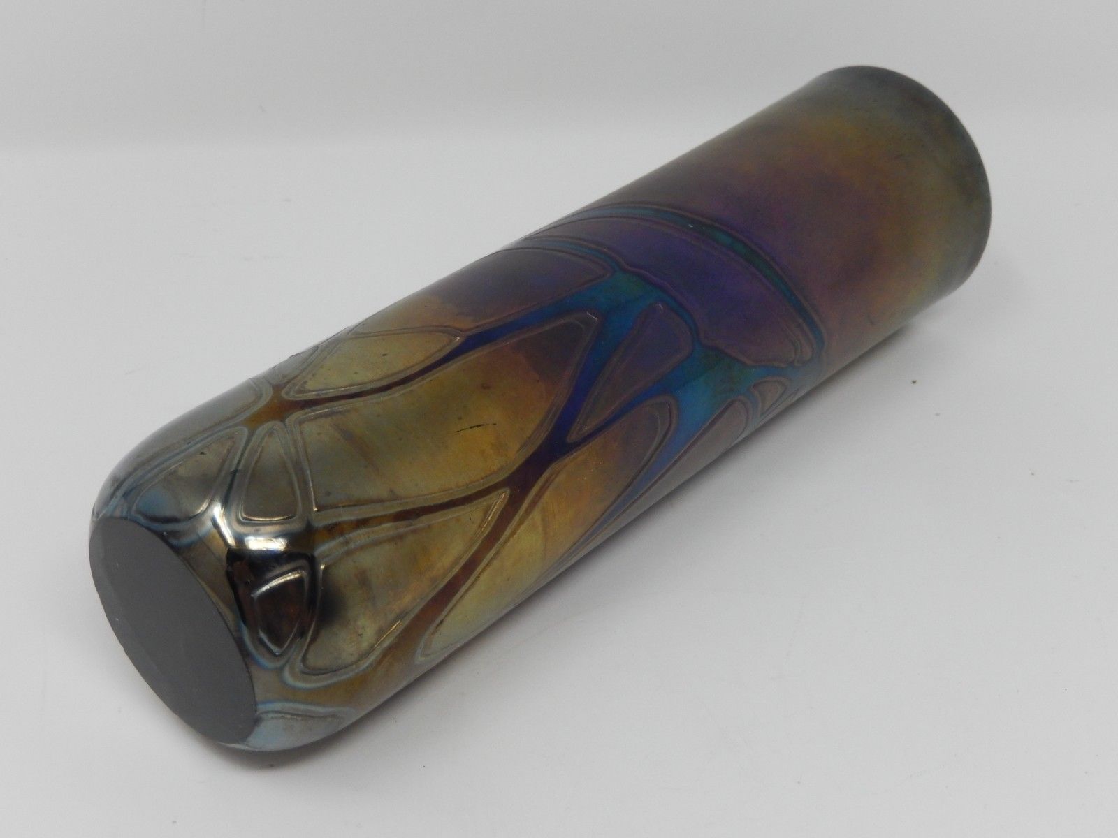 Vase en verre irisé