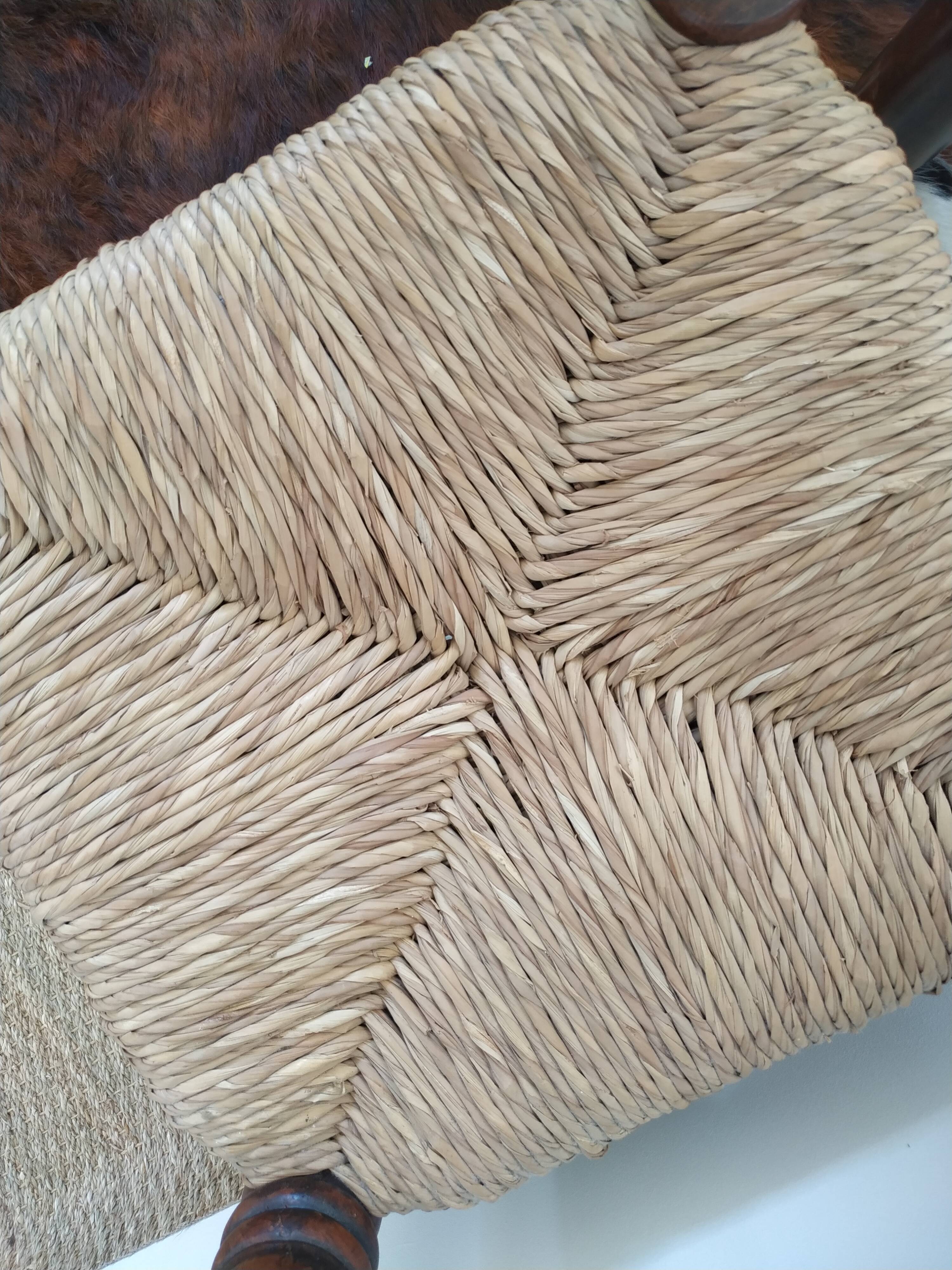 Pair of low-mulched chairs