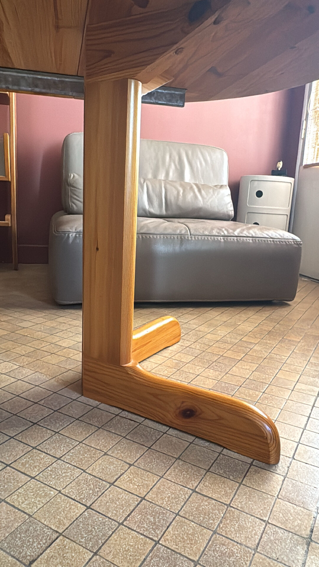 Table en pin massif