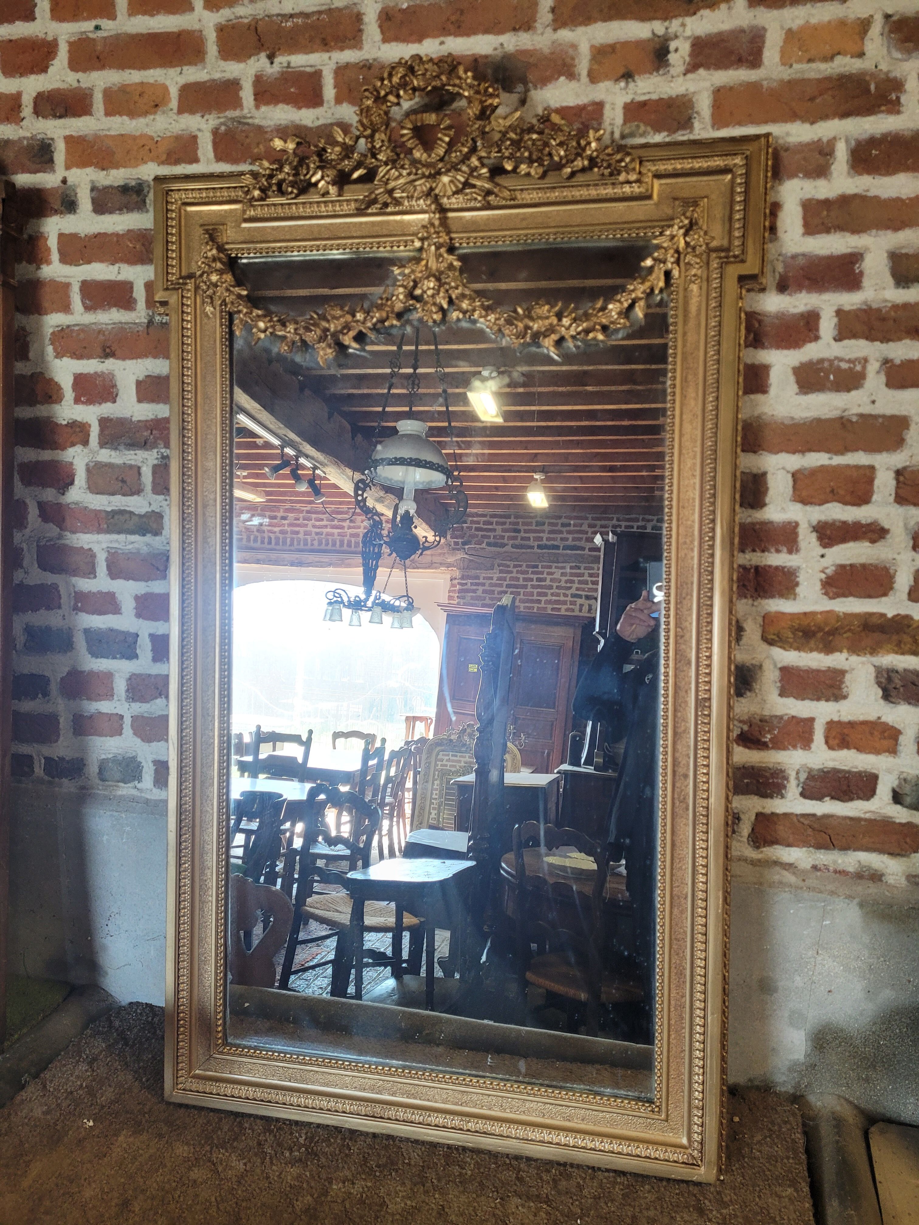 Miroir doré style Louis XVI 89x151cm