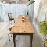 Farm table