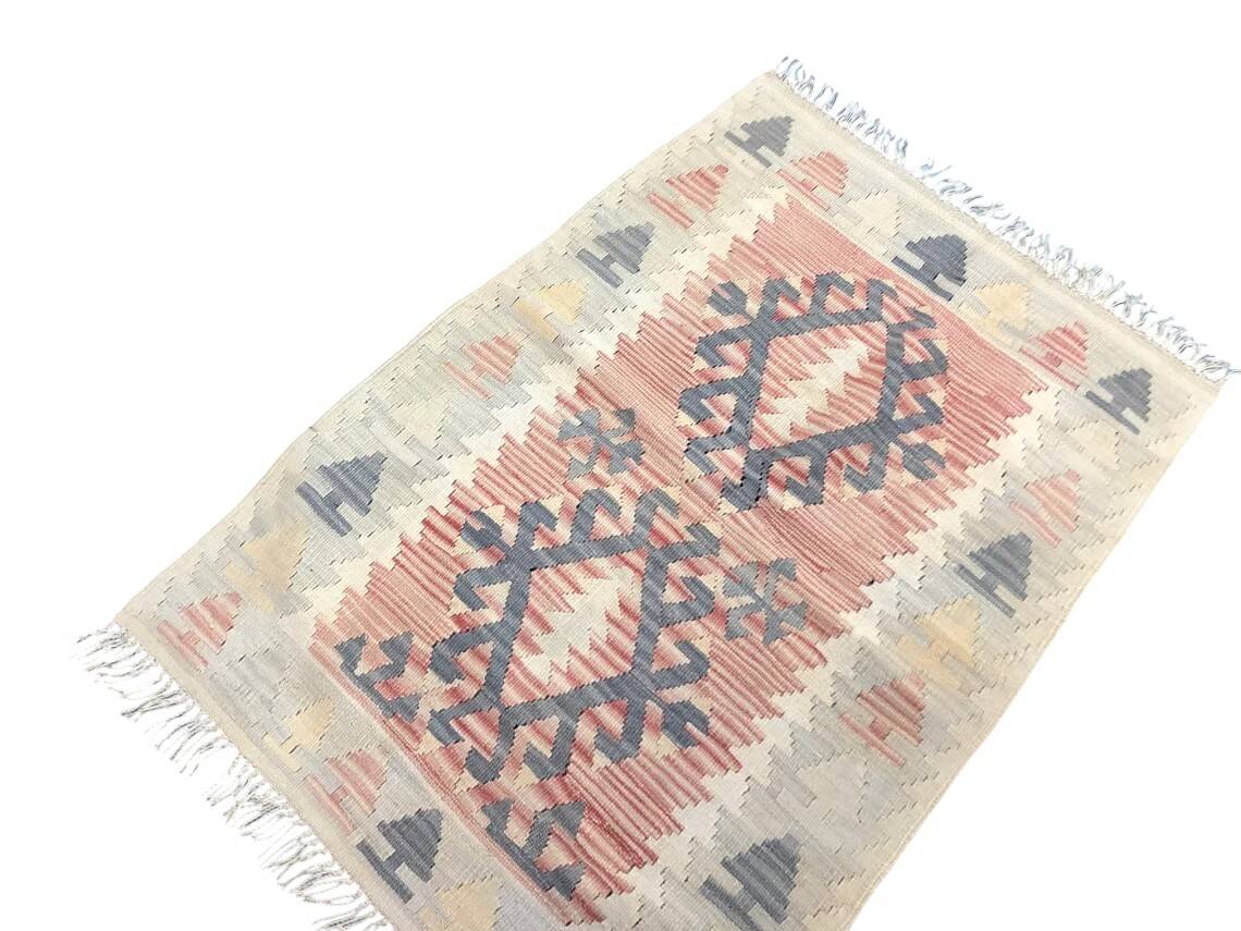 Oushak Vintage Small Kilim Rug