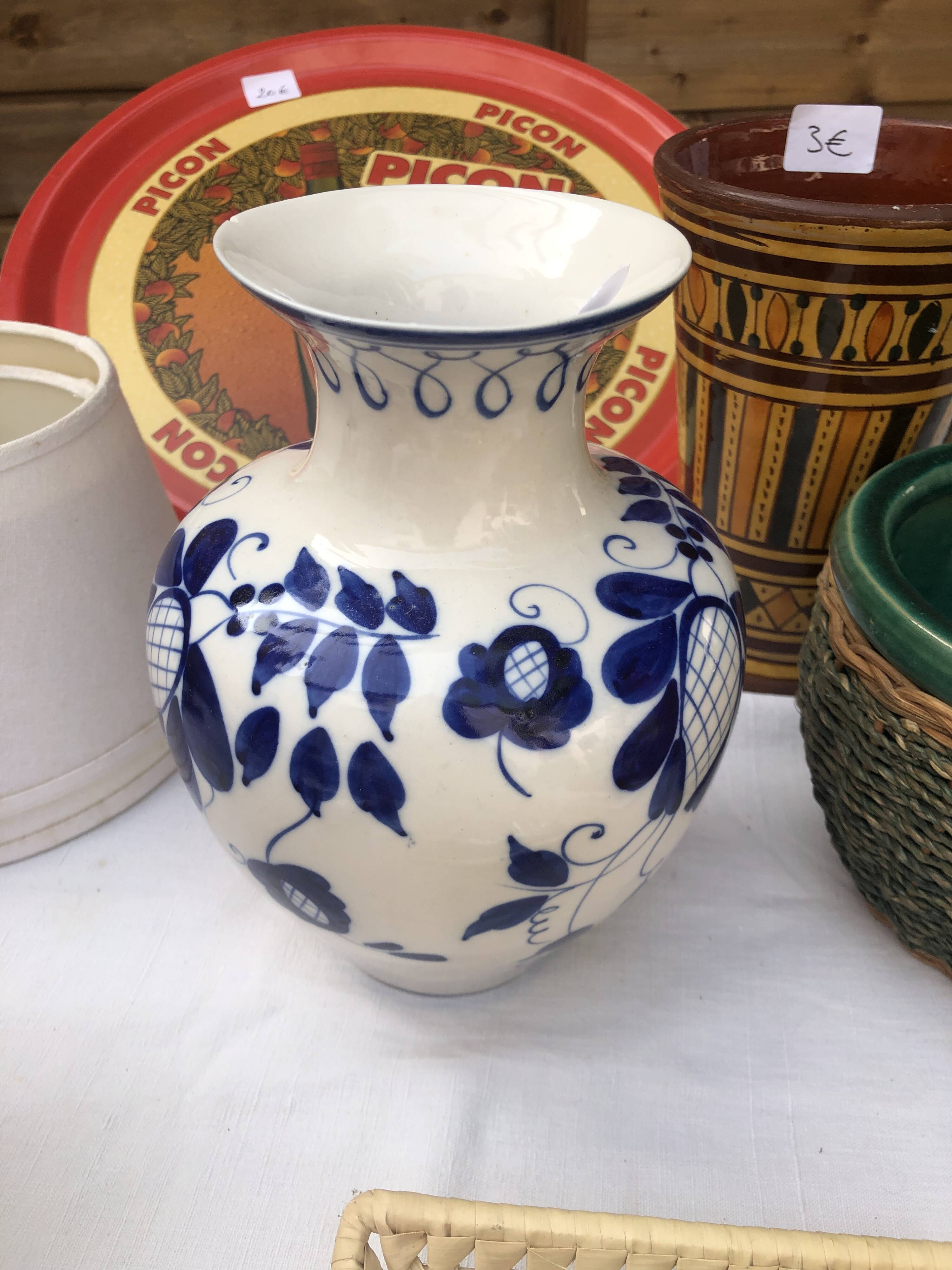 Old Soviet vase made in USSR (URSS)