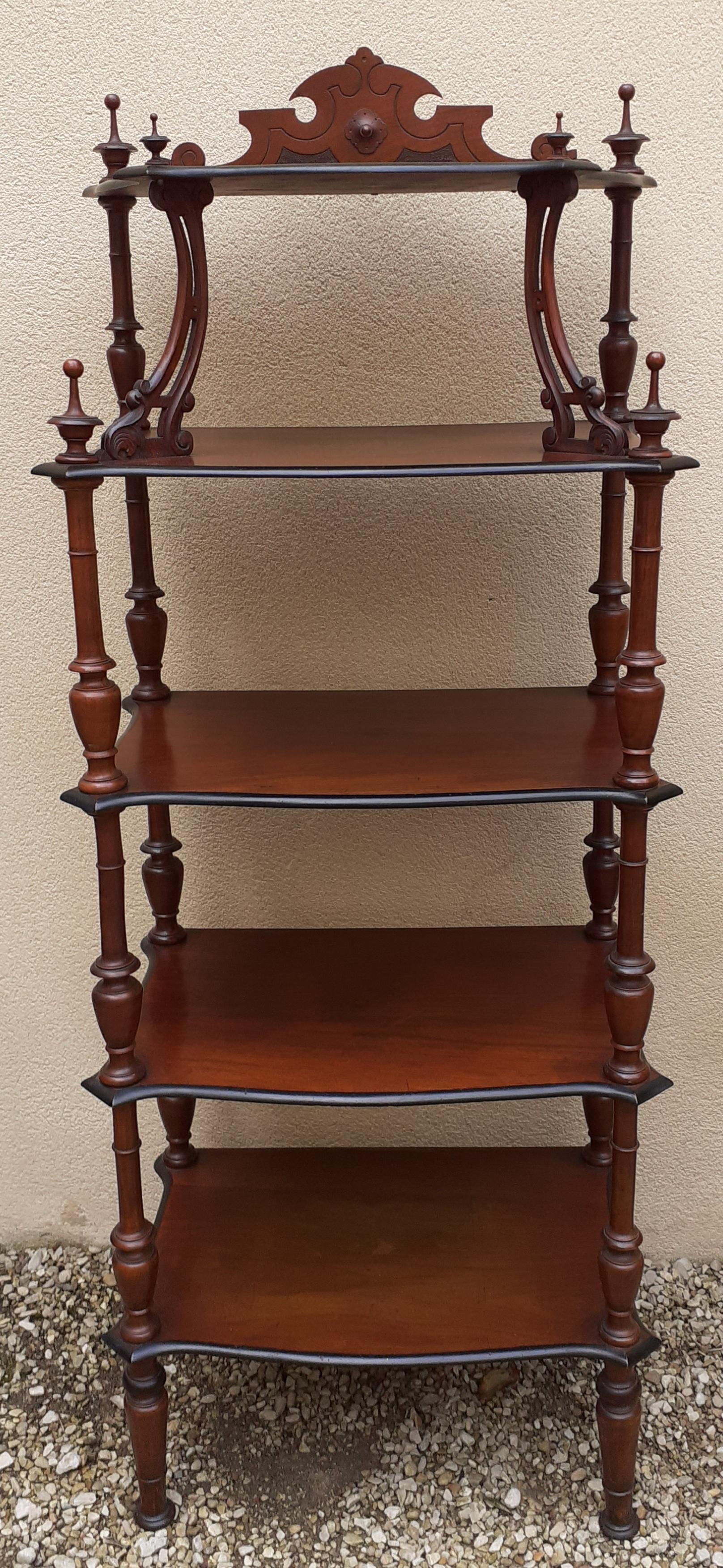 Napoleon III mahogany standing shelf