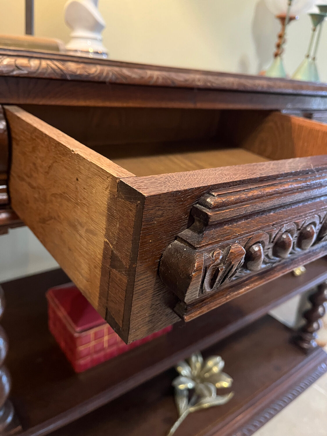 Console or turned wooden service table