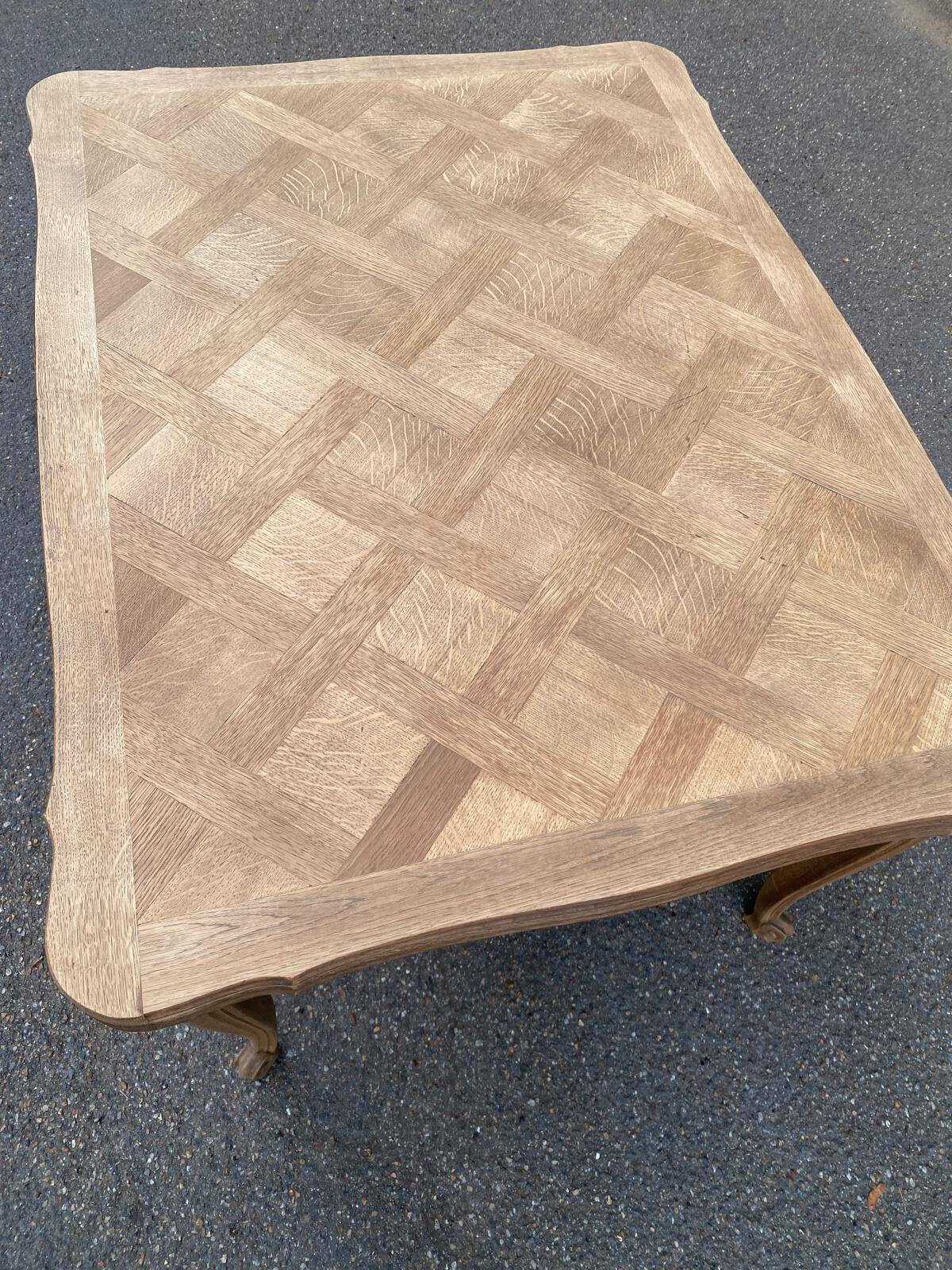 Table à manger Louis XV extensible XVIIIème rénovée en chêne massif 200